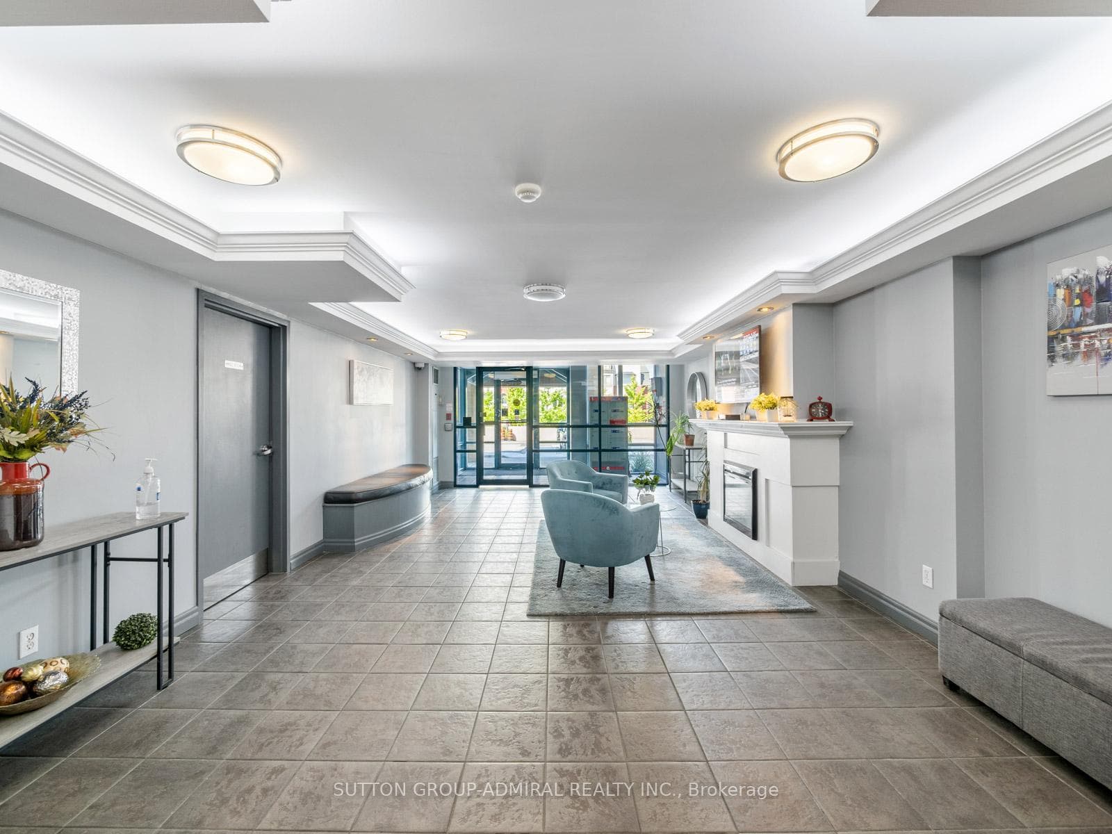 1625 Pickering Parkway Unit 601 photo 3
