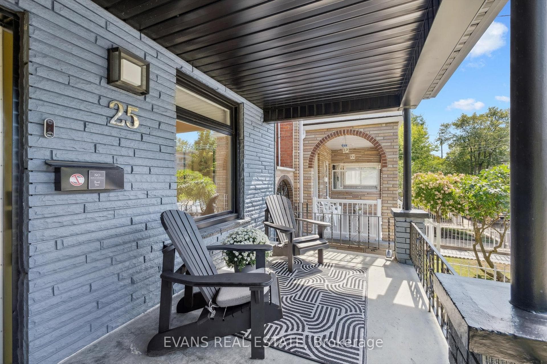 25 Uxbridge Ave Traditional Front Porch