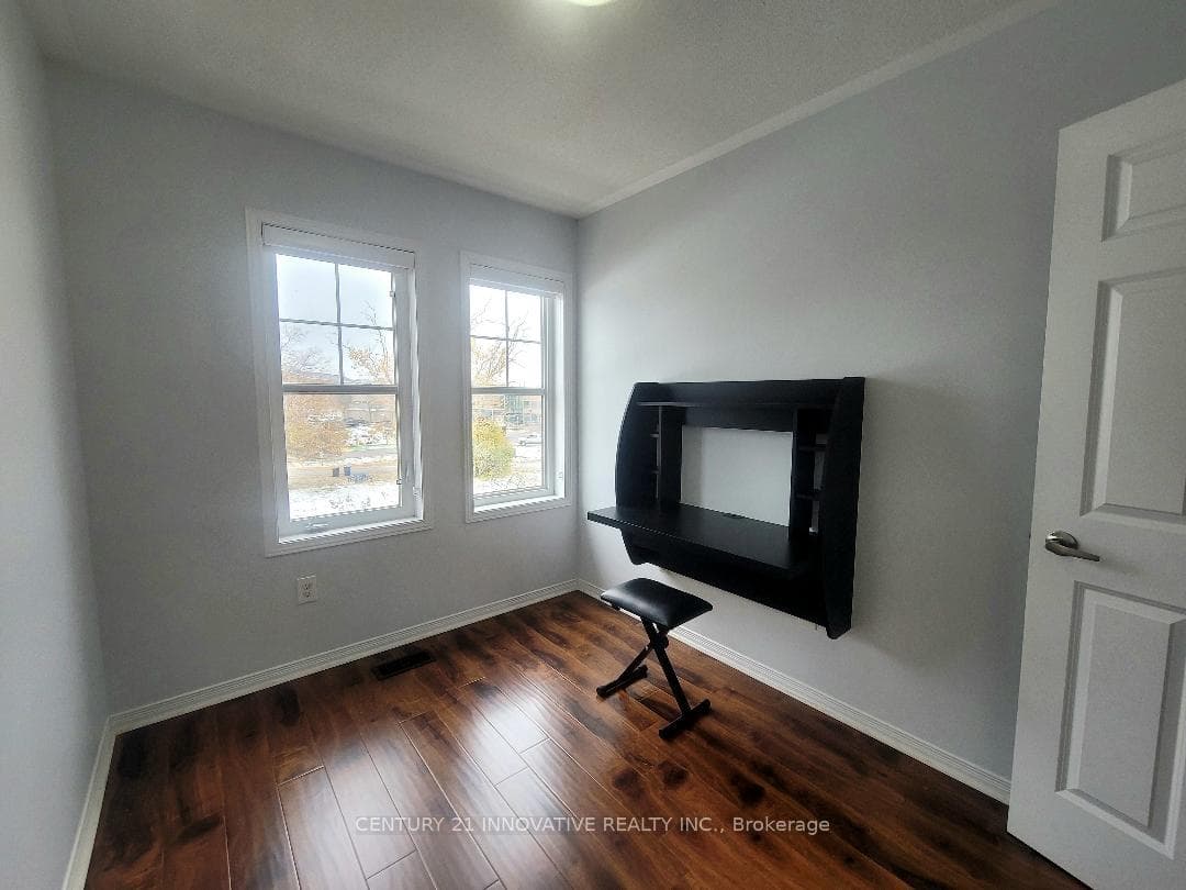 116 Harbourside Drive photo 28