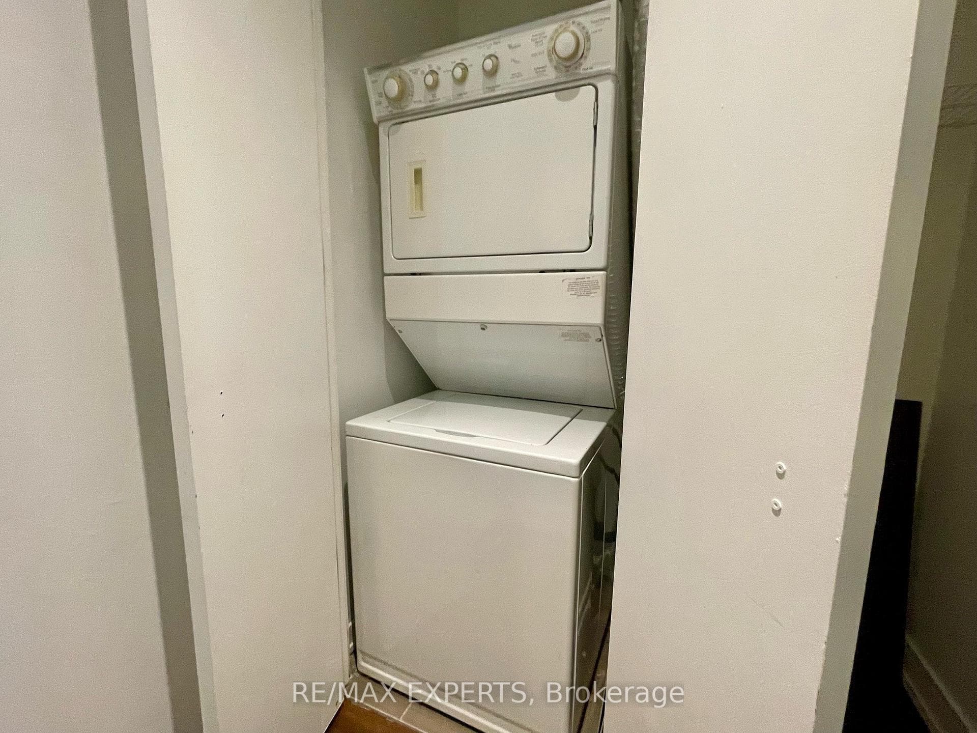 66 Portland Street Unit 405 photo 7