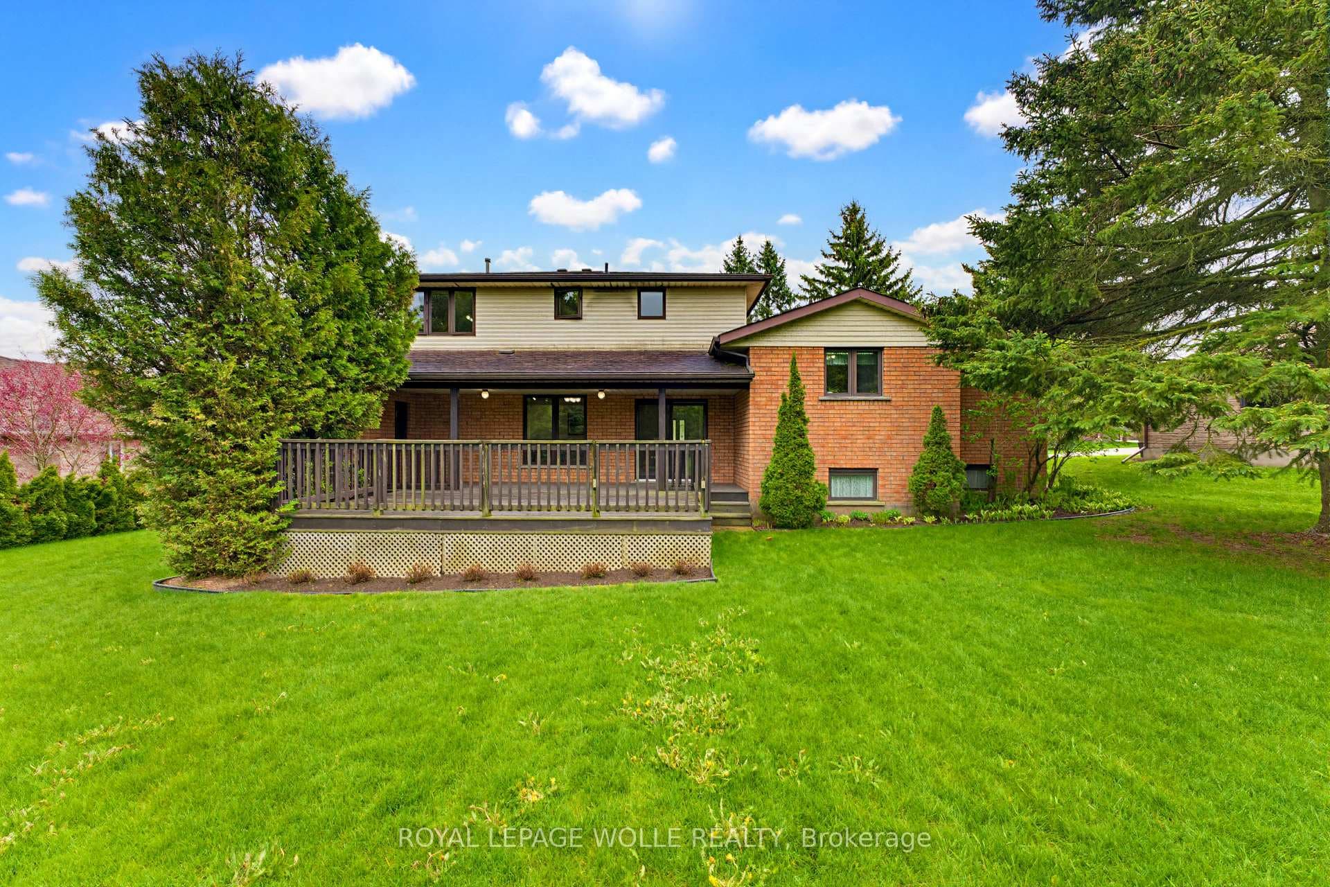 64 Hilltop Court photo 38