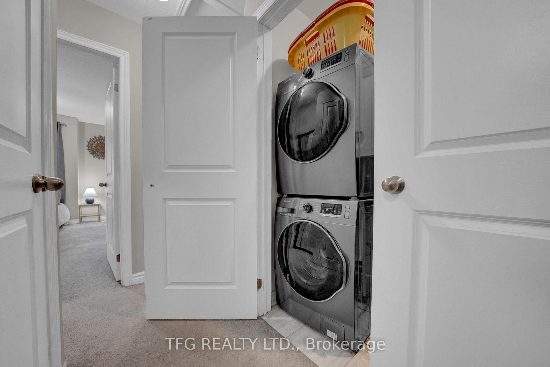 1730 Grenwich Glen Unit 249 photo 16