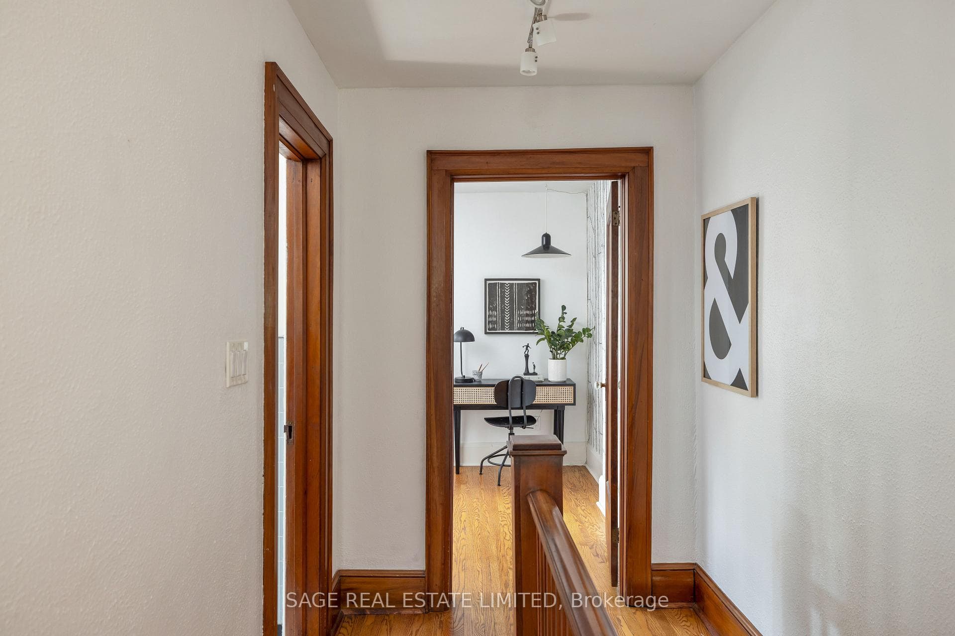 1010 Greenwood Avenue photo 28