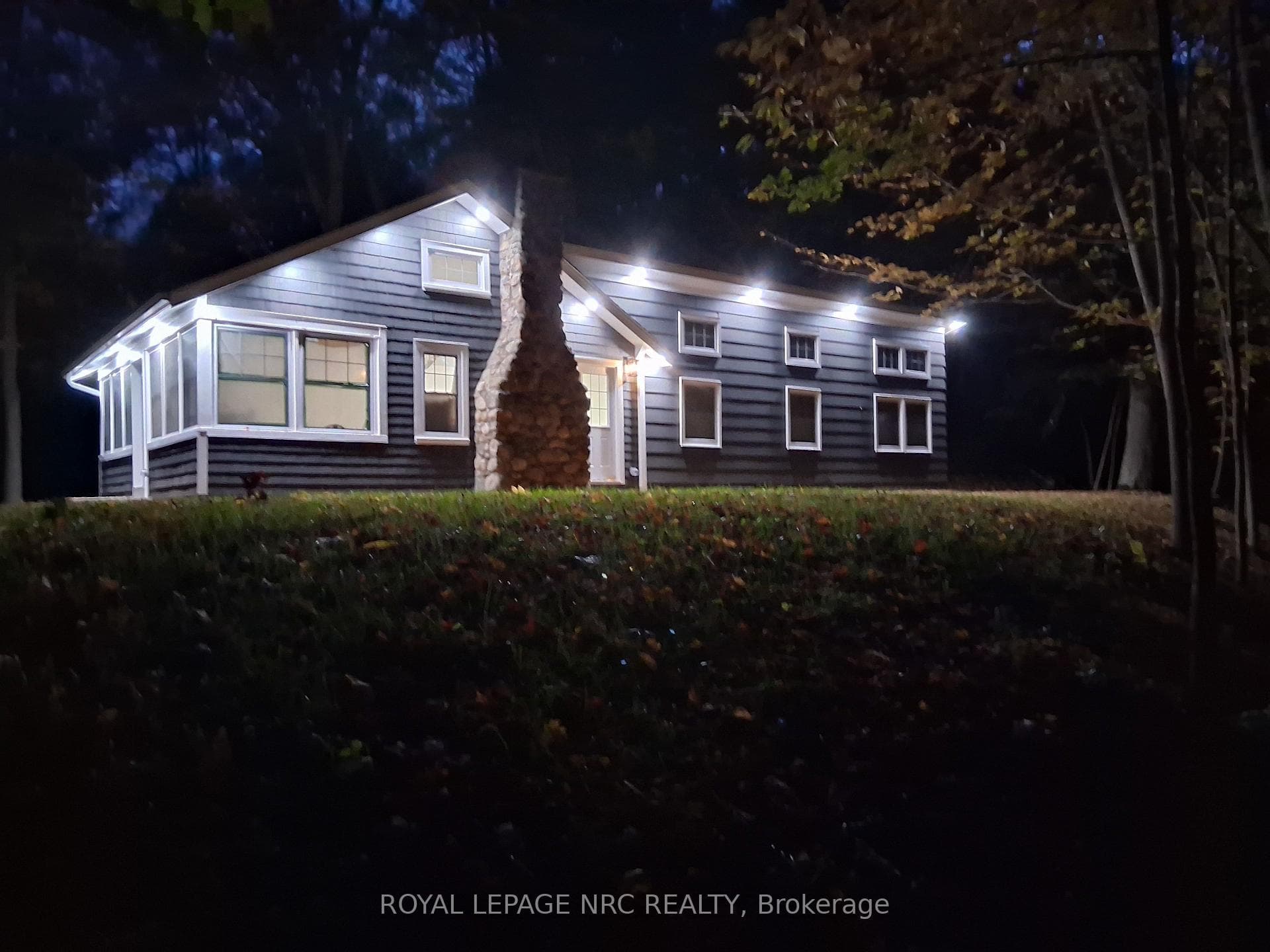 212 Holloway Bay Road photo 30