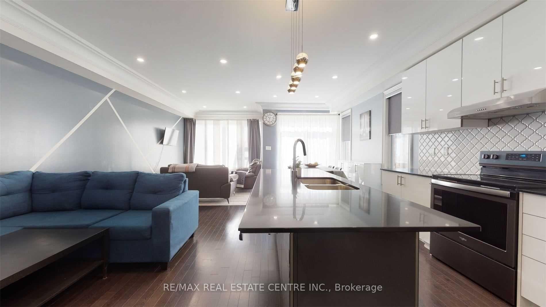 55 hubbell Road photo 5