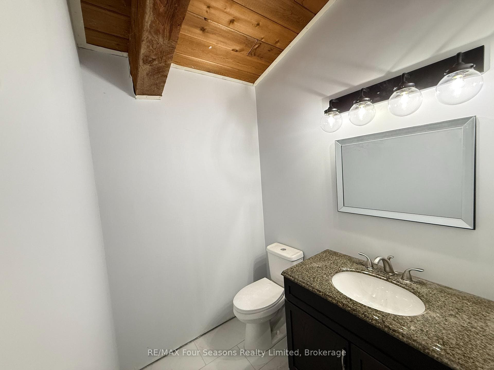 2 Pc bathroom