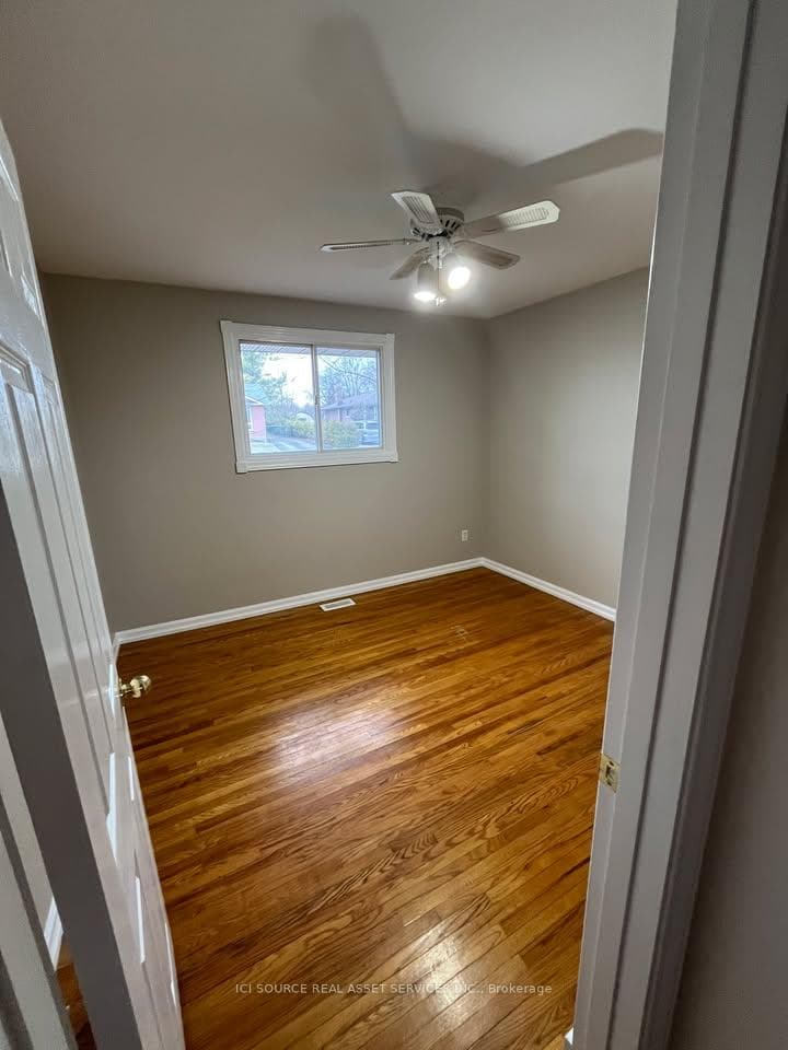 163 Herbert Street photo 10