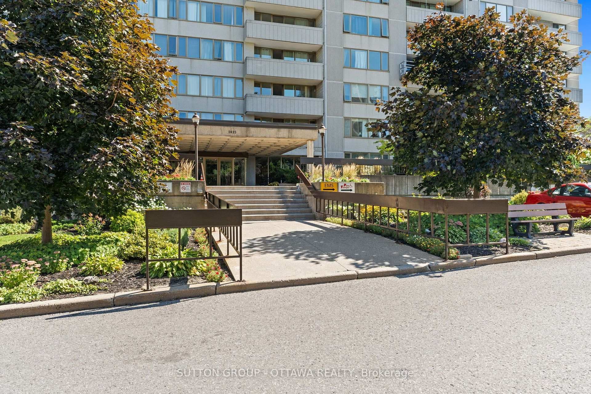 2625 Regina Street Unit 504 photo 3