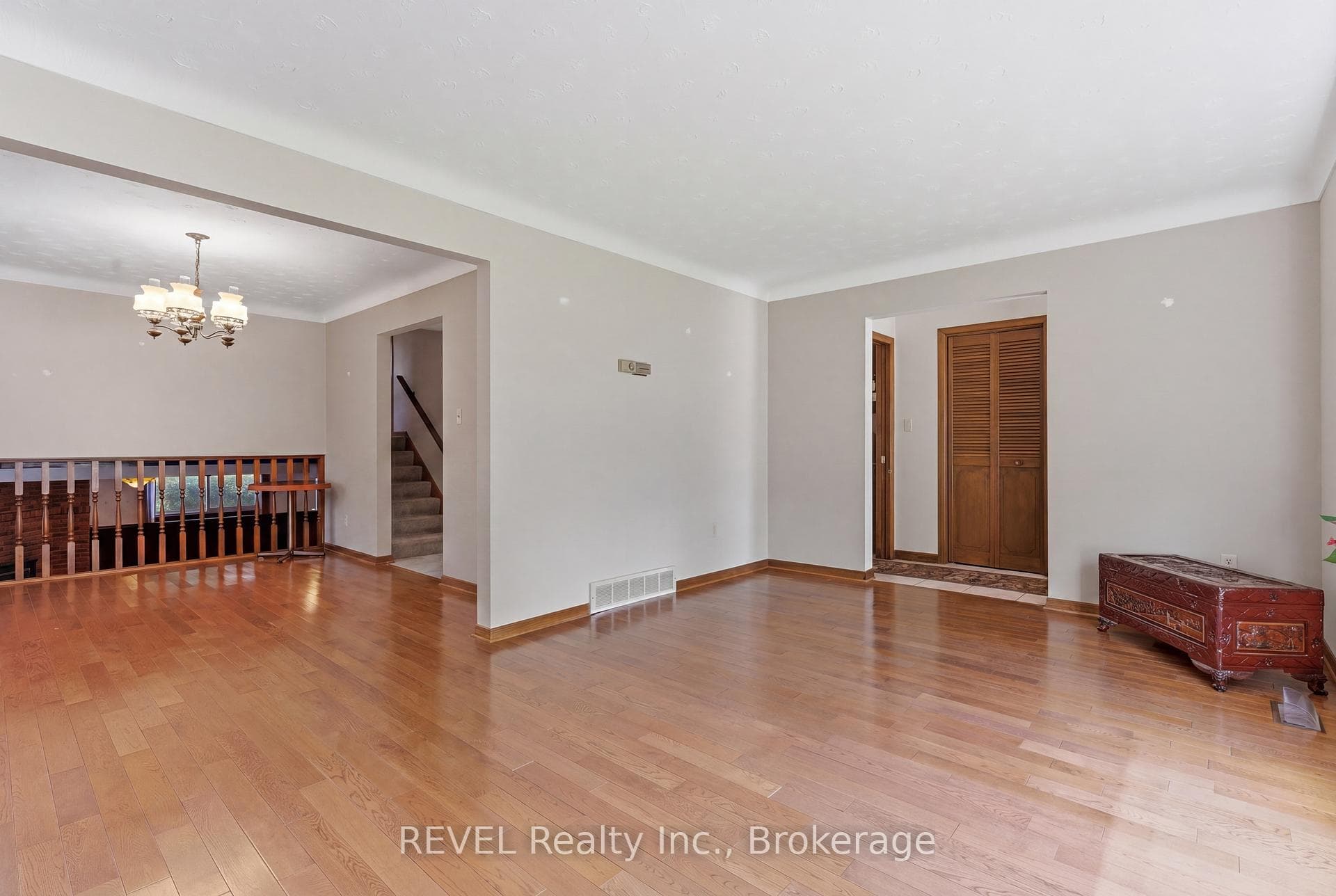 7419 Green Boughs Road photo 8