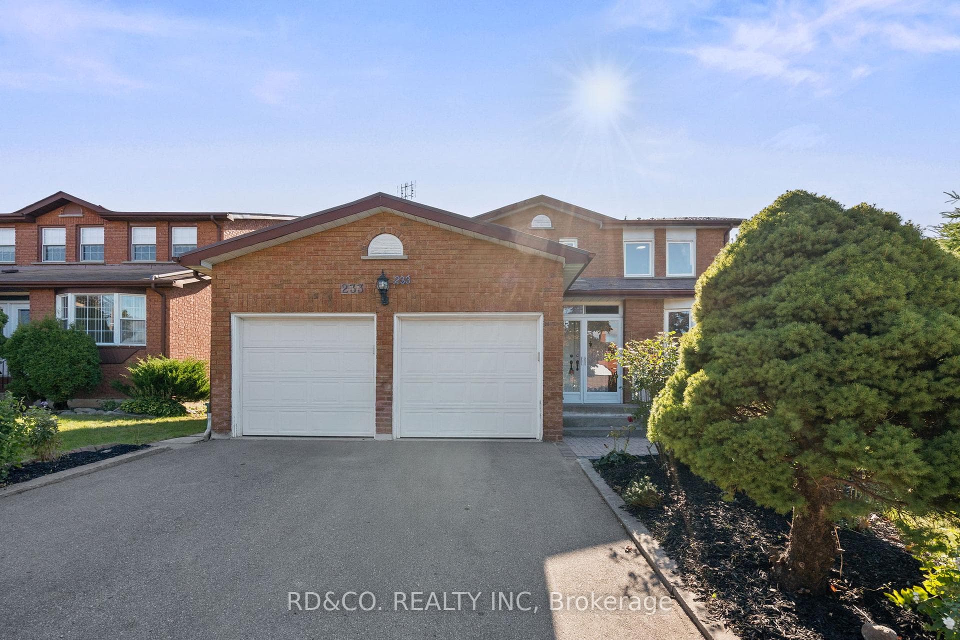 233 Raymerville Drive photo 3