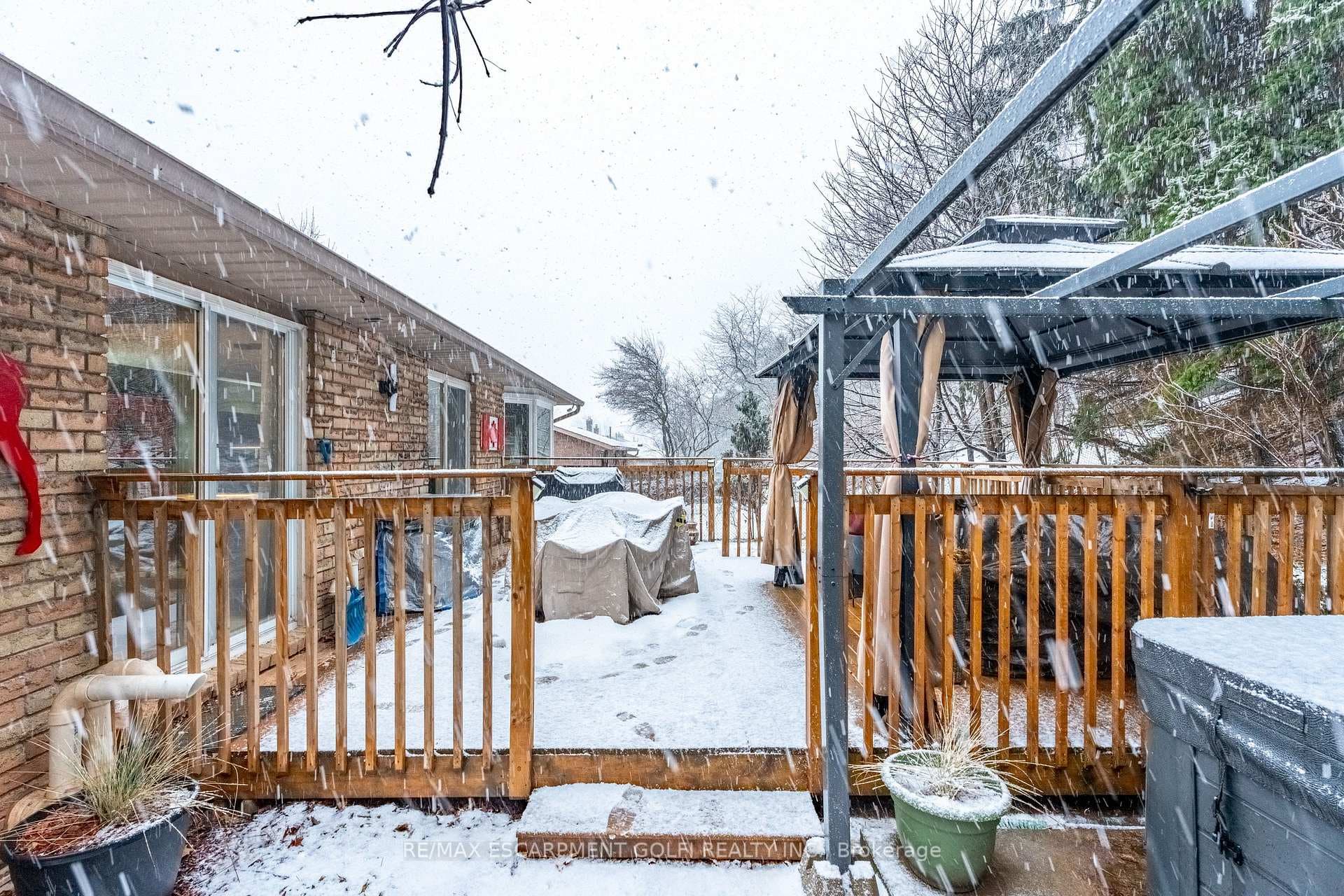 56 Kimberly Drive photo 37