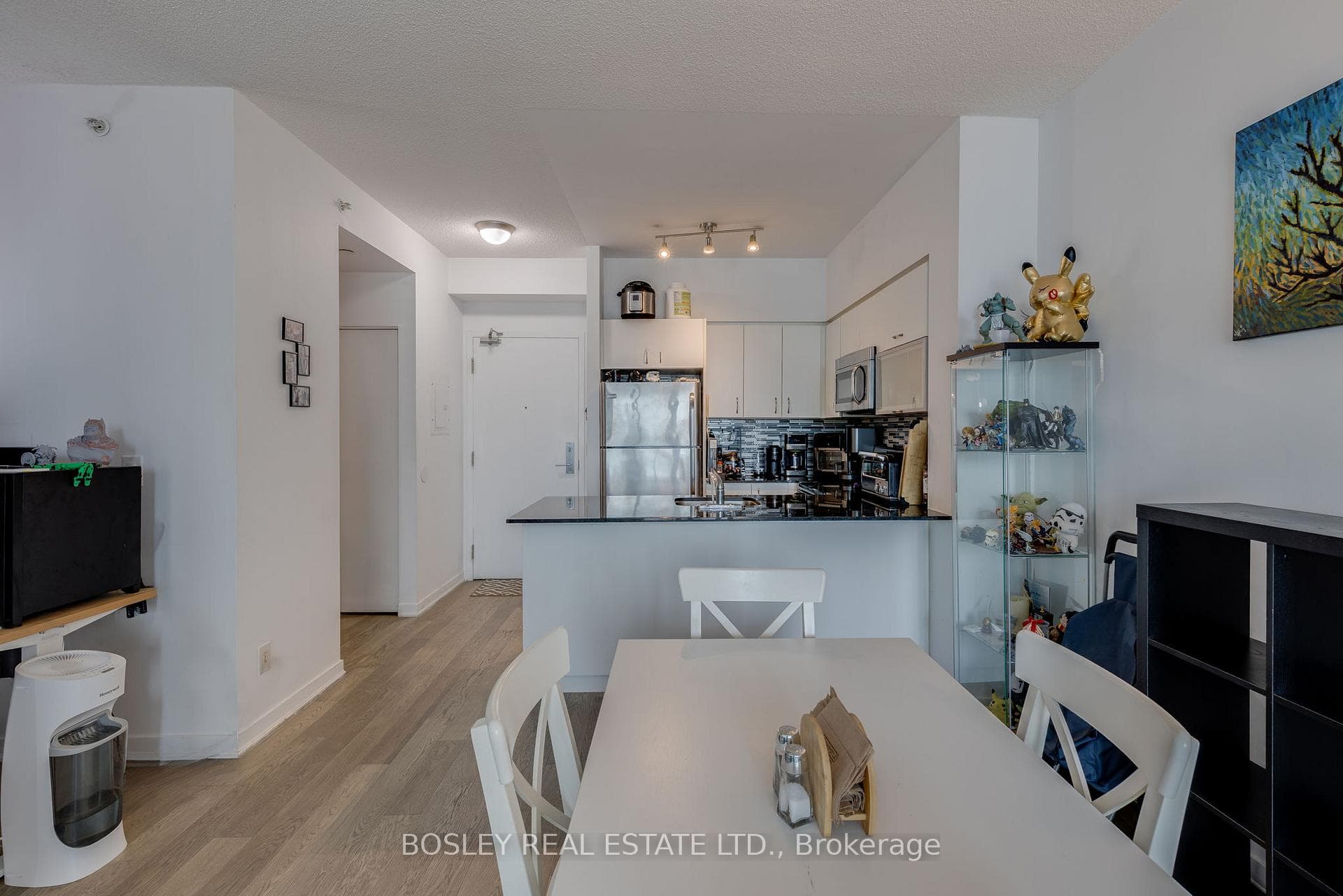 150 East Liberty Street Unit 1202 photo 14