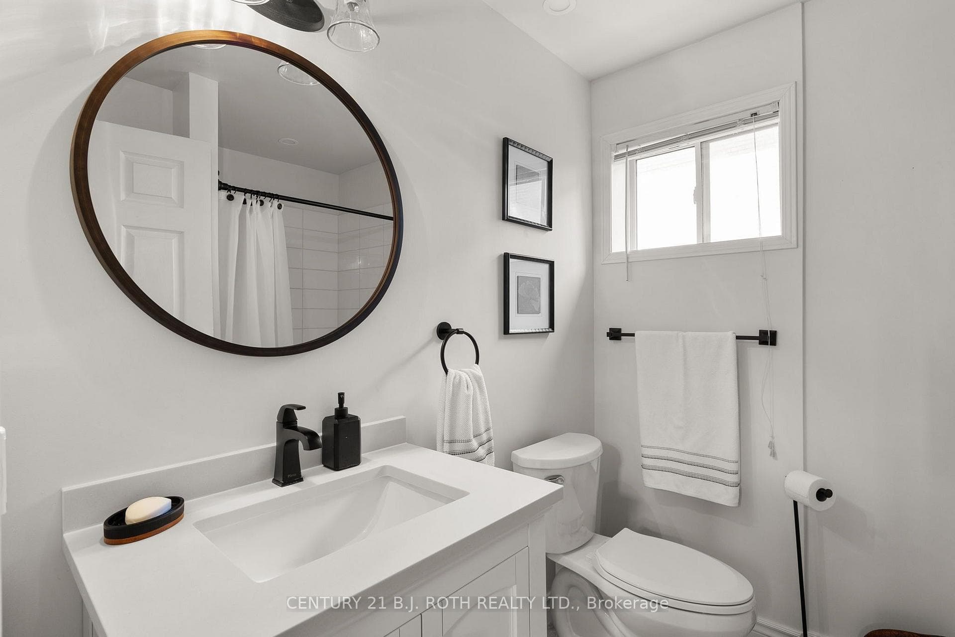 305 Park Street photo 18