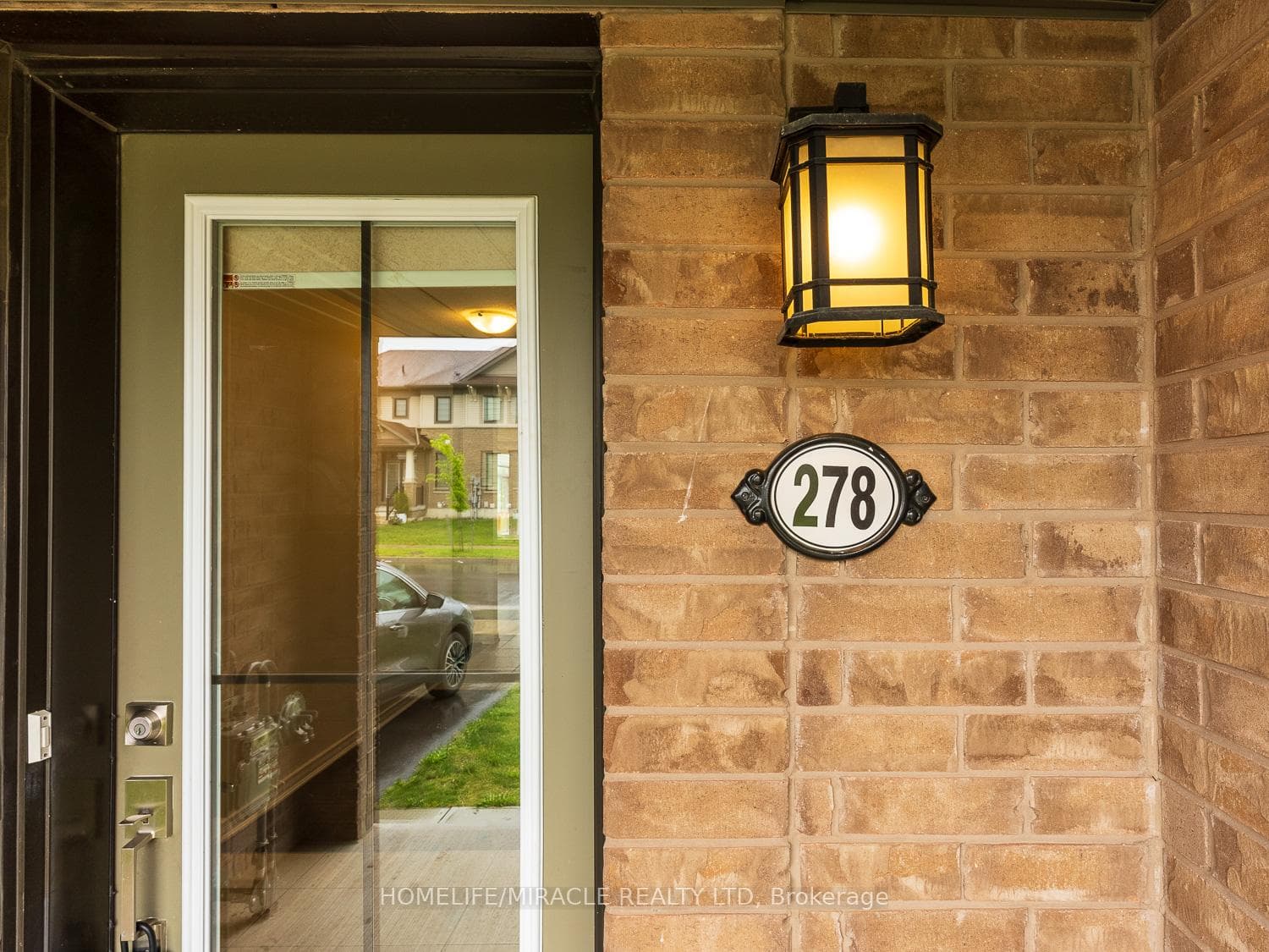 278 BEDROCK Drive photo 4
