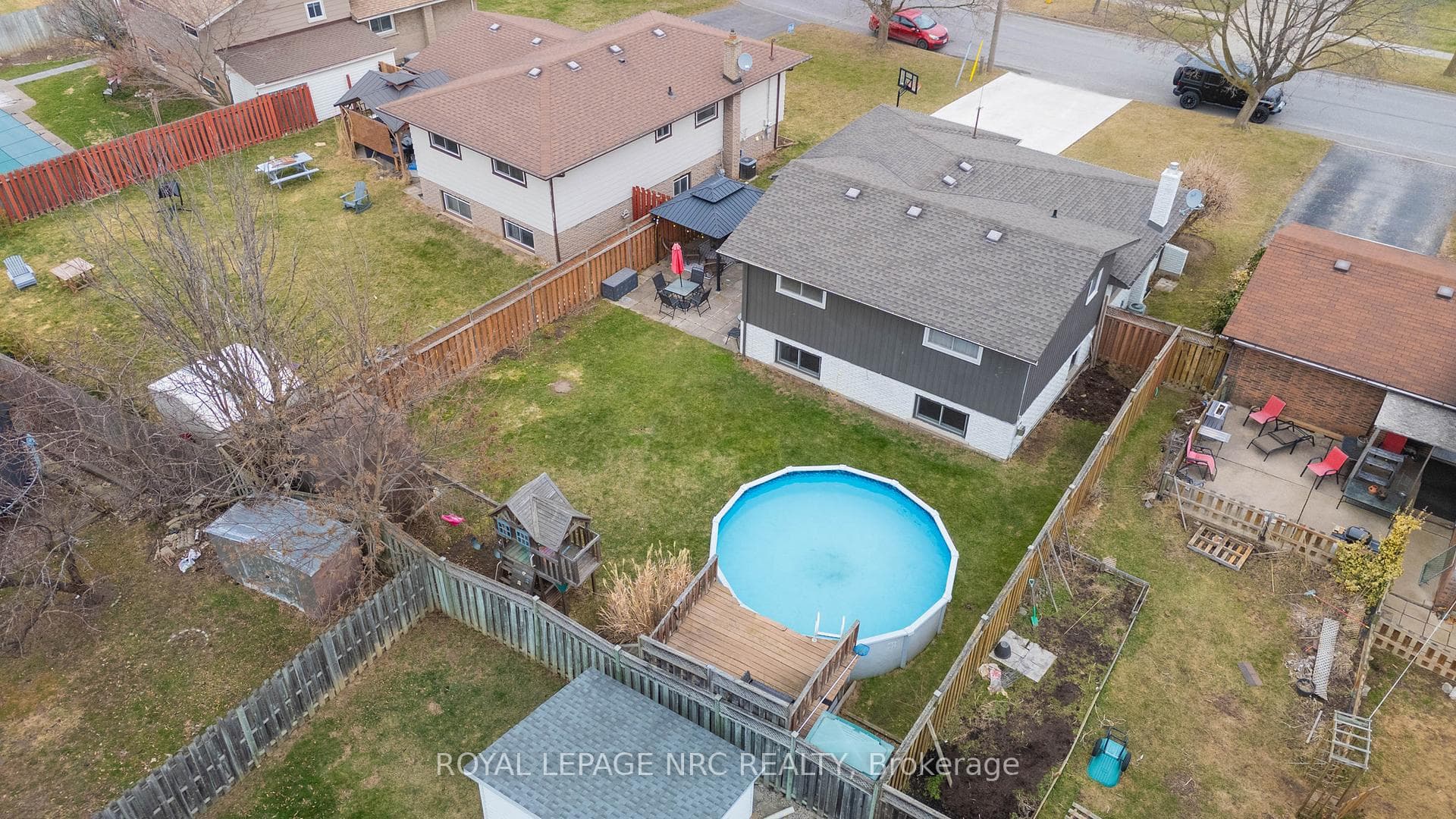 37 Sherman Drive photo 25