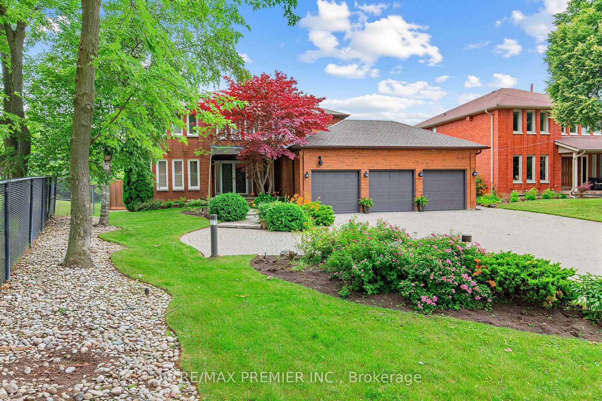 28 Bridgend Court photo 2