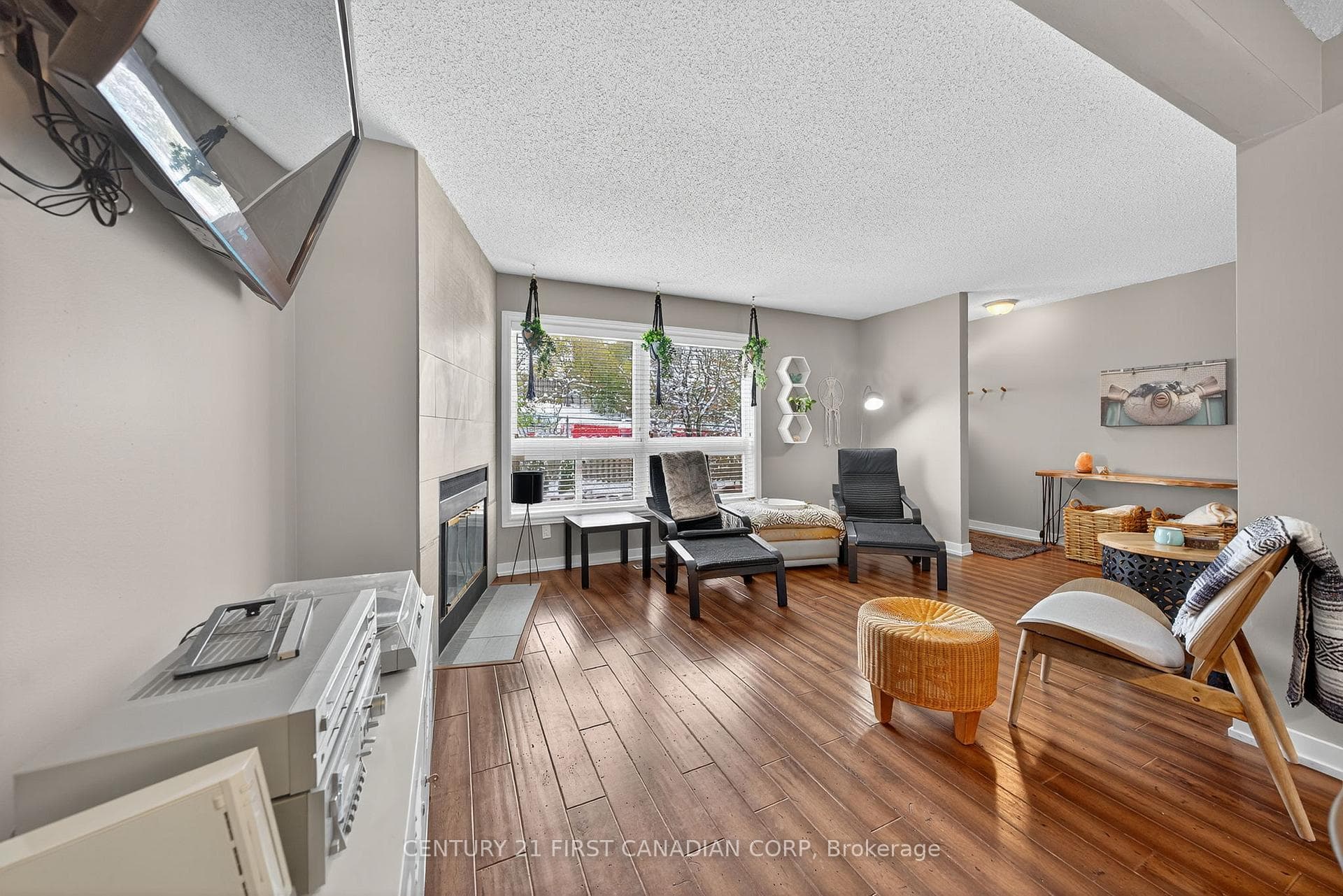35 Waterman Avenue Unit 3 photo 14