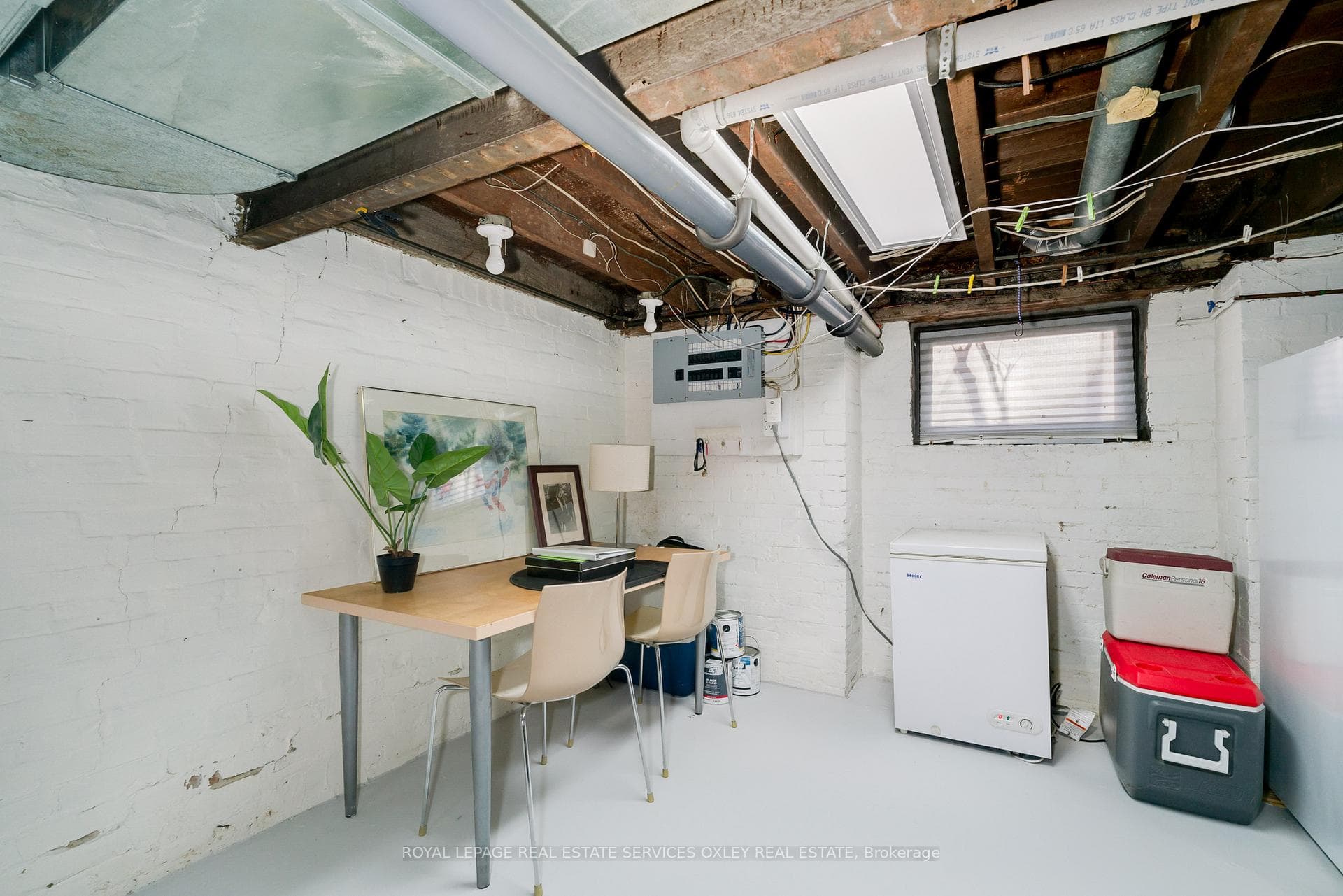 16 Boulton Avenue photo 23
