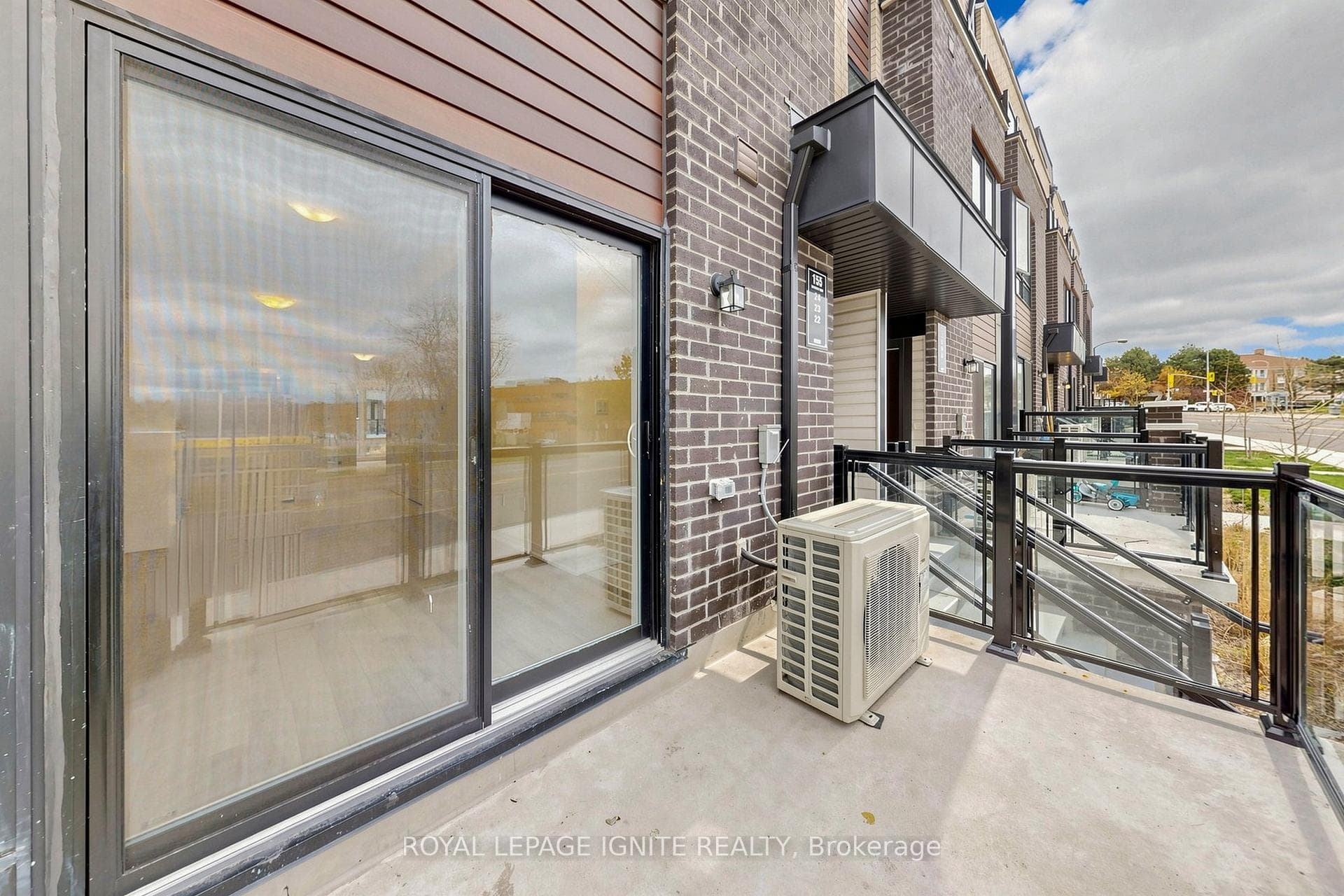 155 Tapscott Road Unit 22 photo 35
