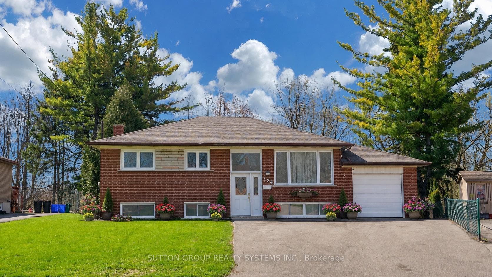 134 Sussex Street photo 1