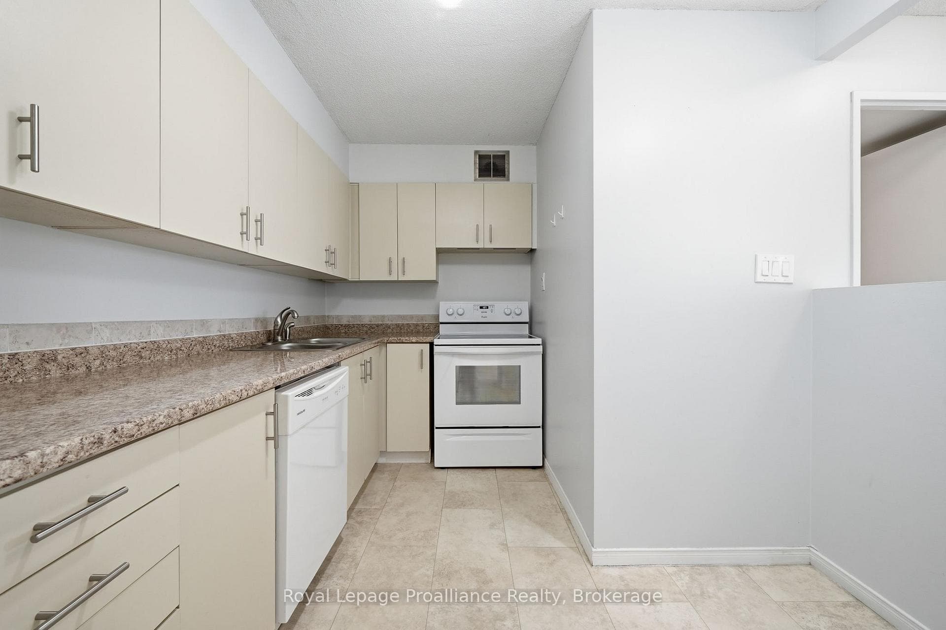 344 Front Street Unit 302 photo 12