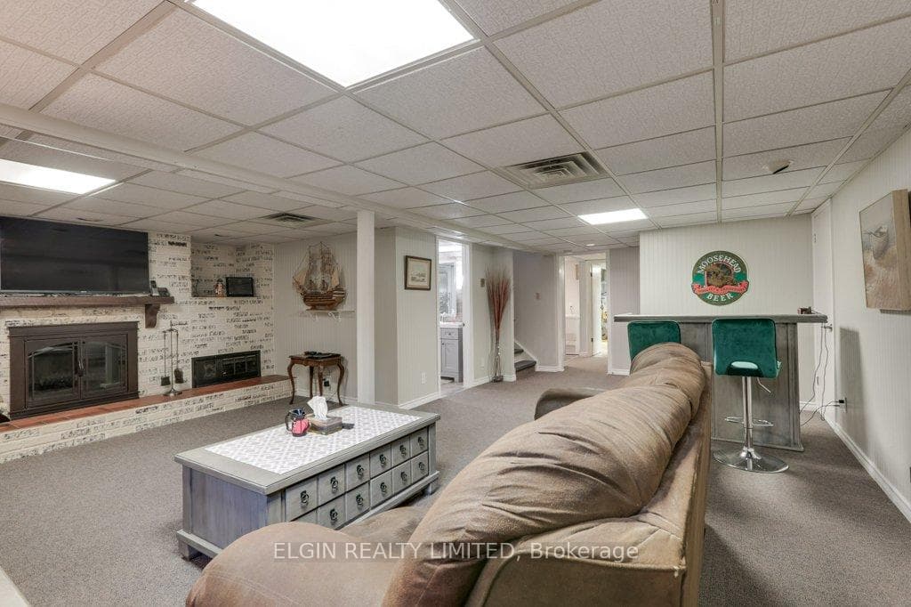 324 Carlow Road photo 22