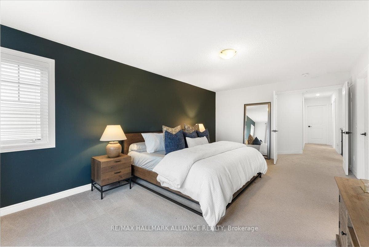 39 Kay Crescent photo 27