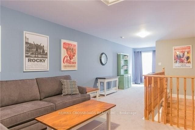 15 Stanwood Crescent photo 14