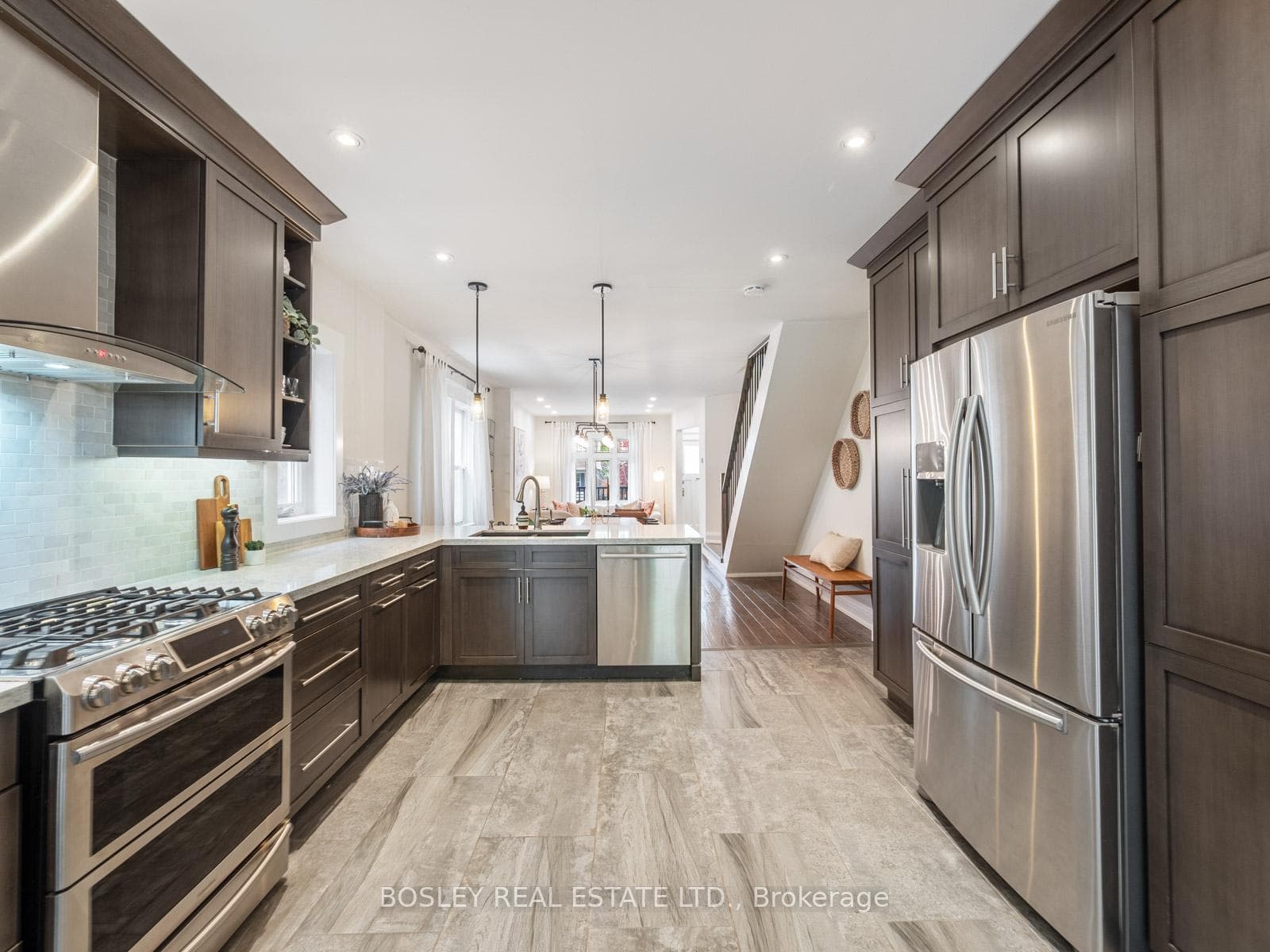 157 Glebemount Avenue photo 15