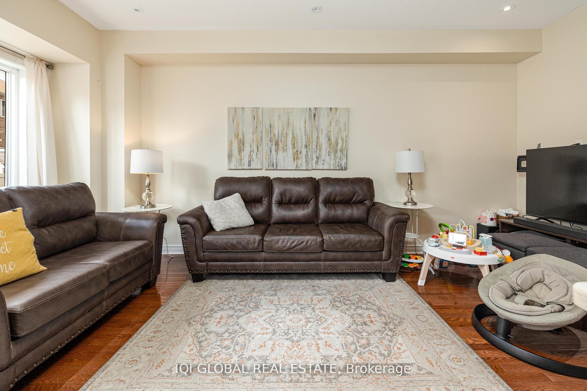 7493 Saint Barbara Boulevard photo 15