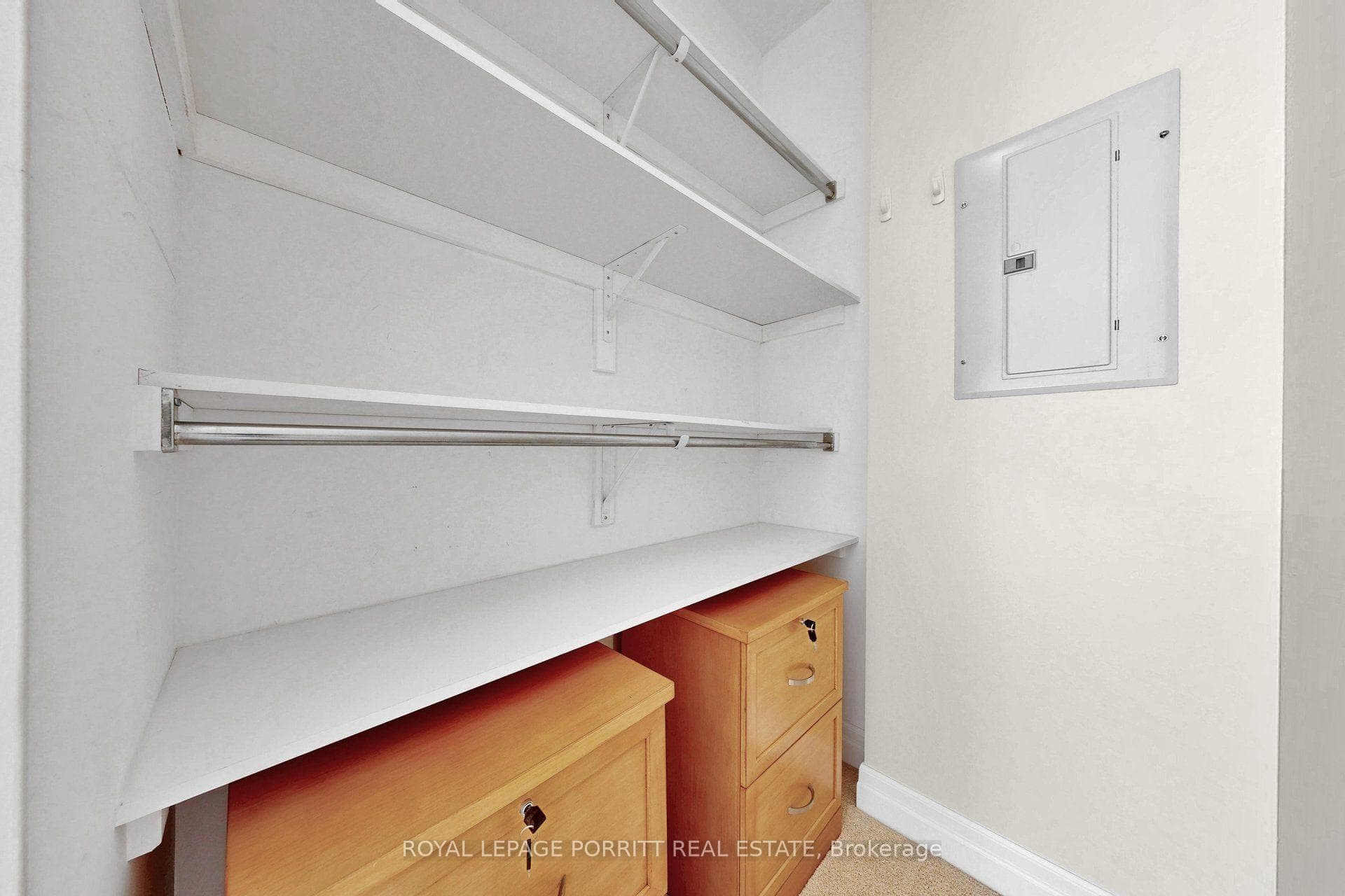 9 Burnhamthorpe Crescent Unit 309 photo 46