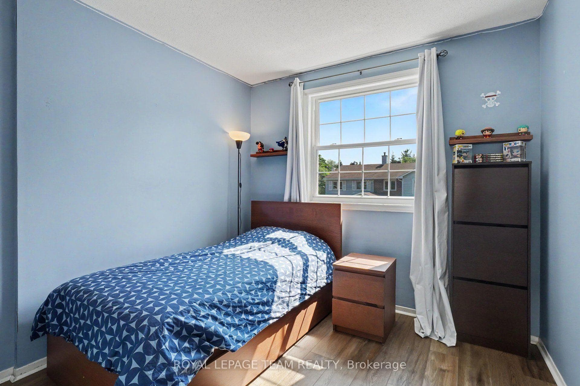 42 Sundback Lane photo 16