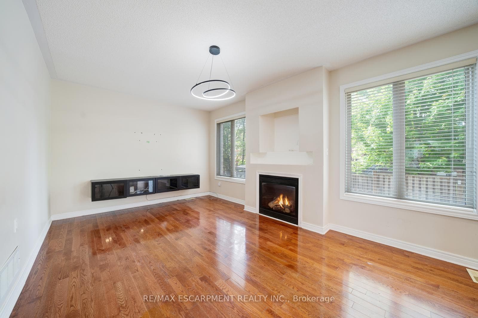 23 Grubin Avenue photo 8