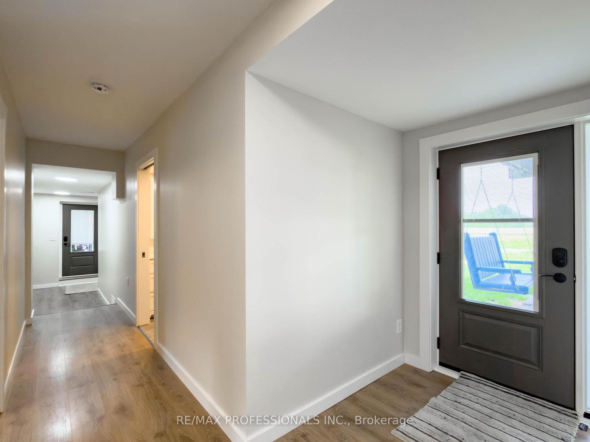 1744 Ridgemount Road photo 28