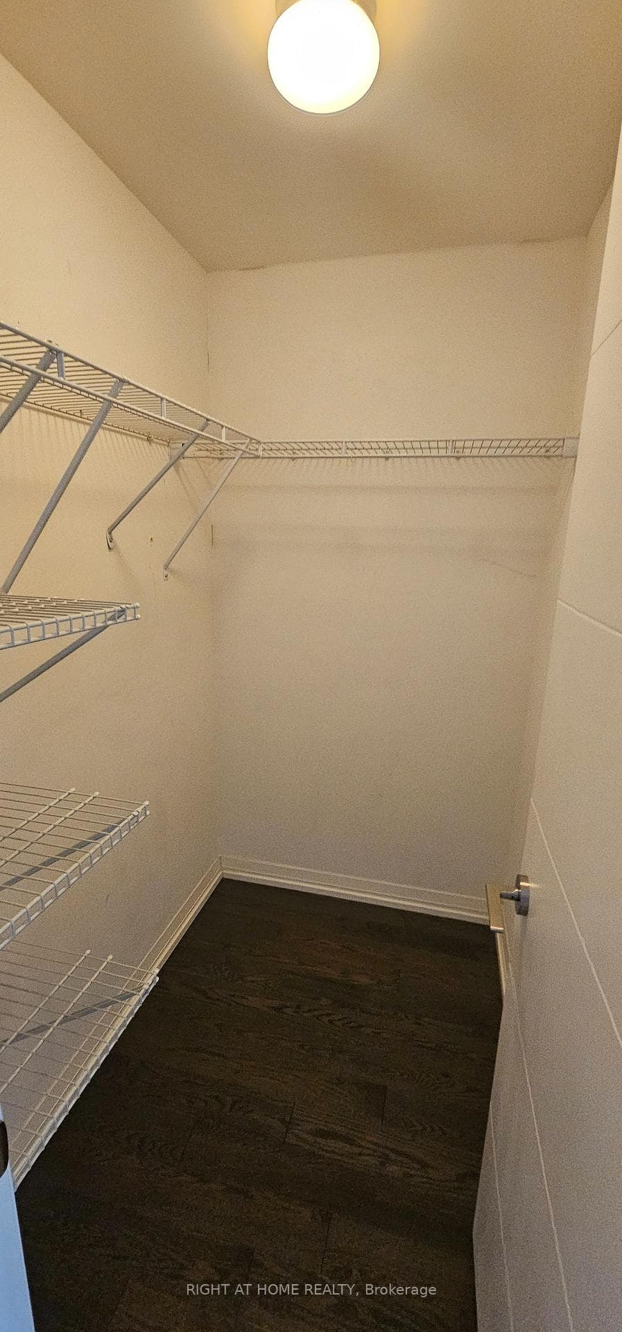 460 Adelaide Street Unit 632 photo 10