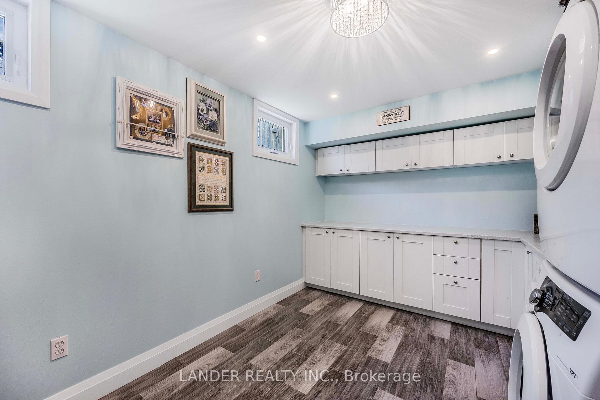 Dream Laundry Room / Craft Room