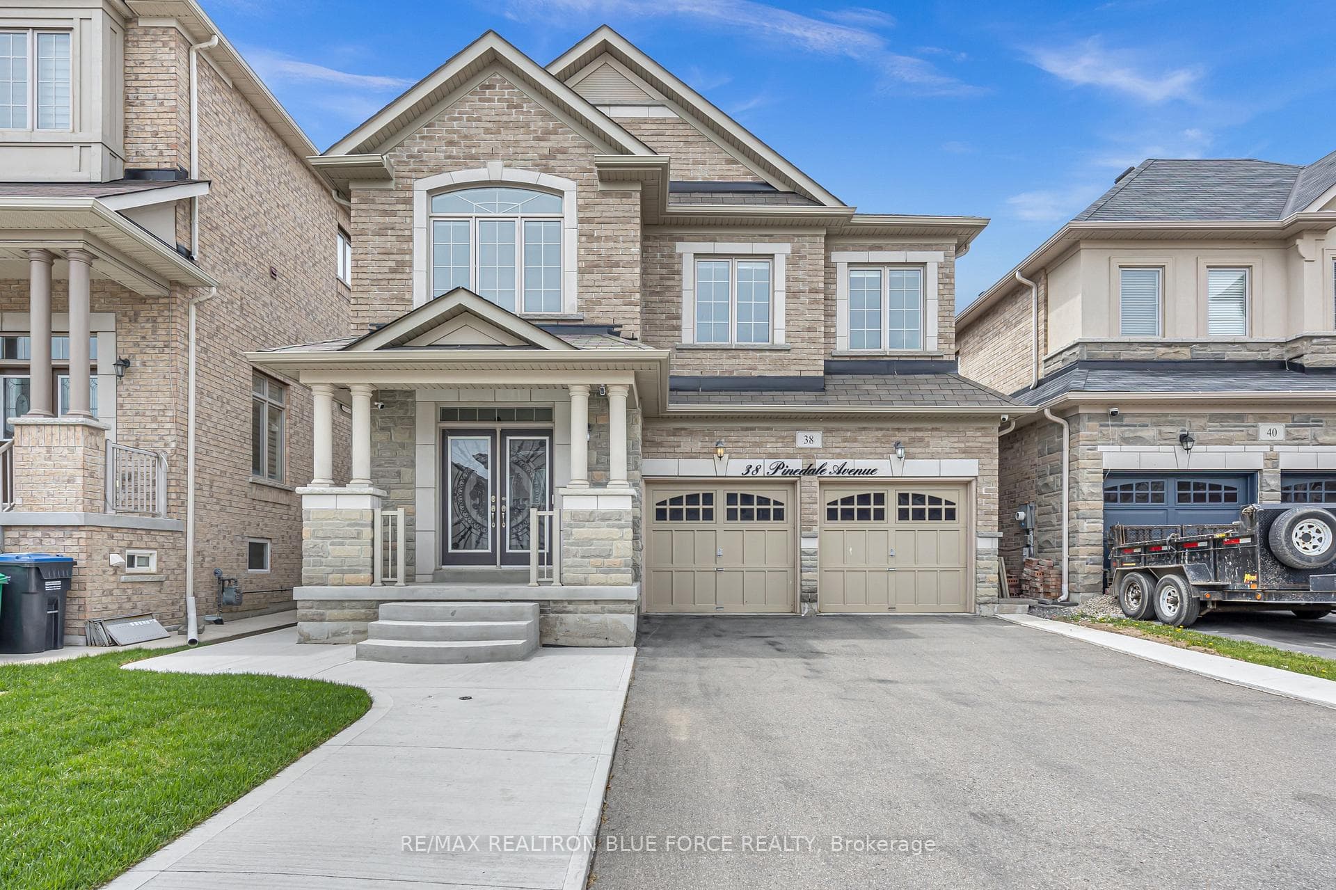 38 Pinedale Avenue photo 1
