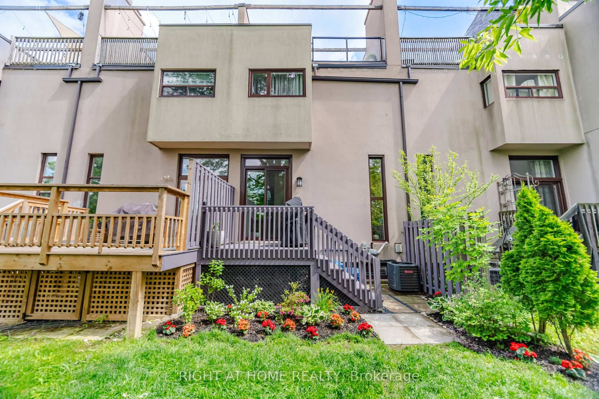 24 REID Drive Unit 8 photo 46