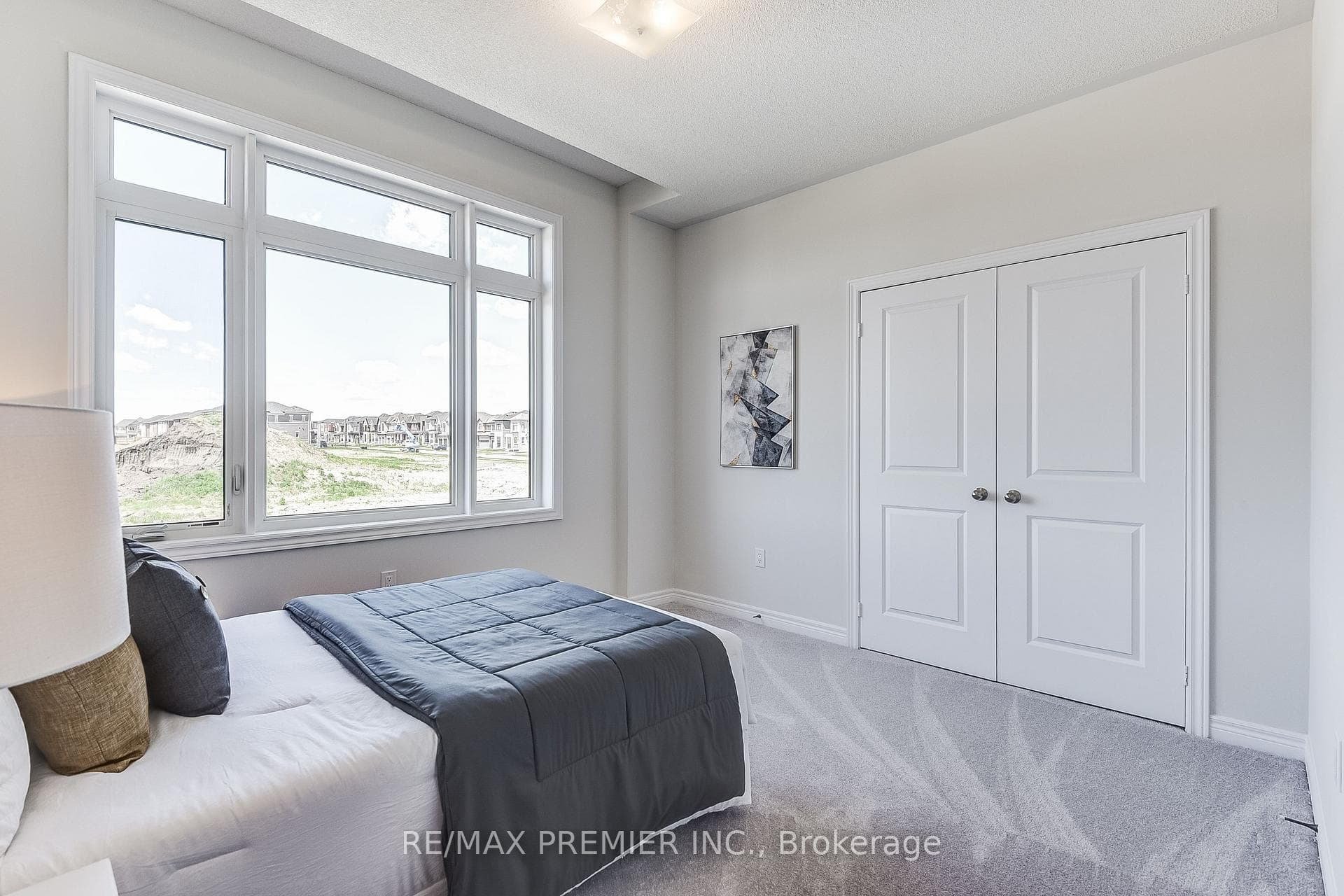 223 Yakefarm Boulevard photo 27