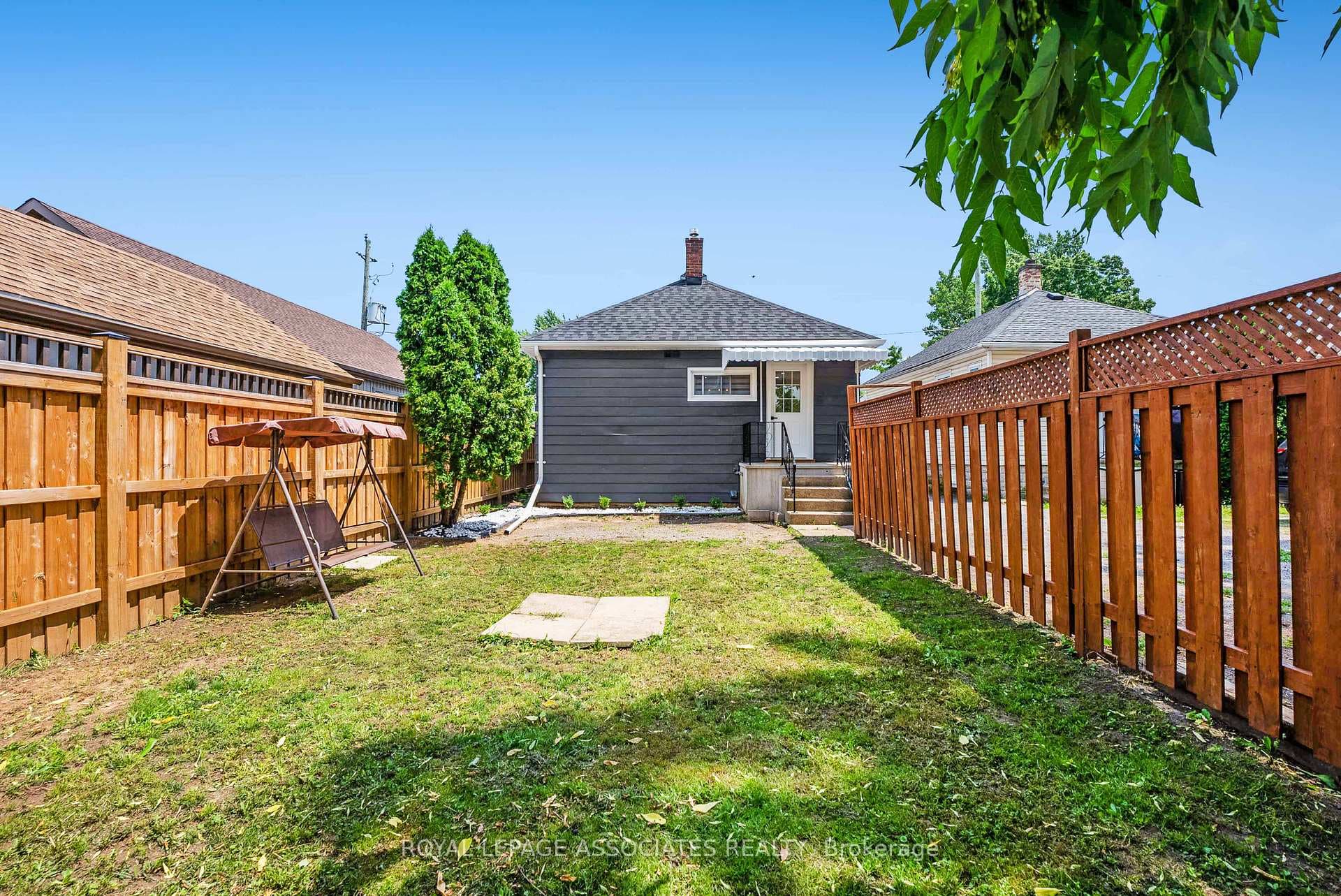 47 McGhie Street photo 31