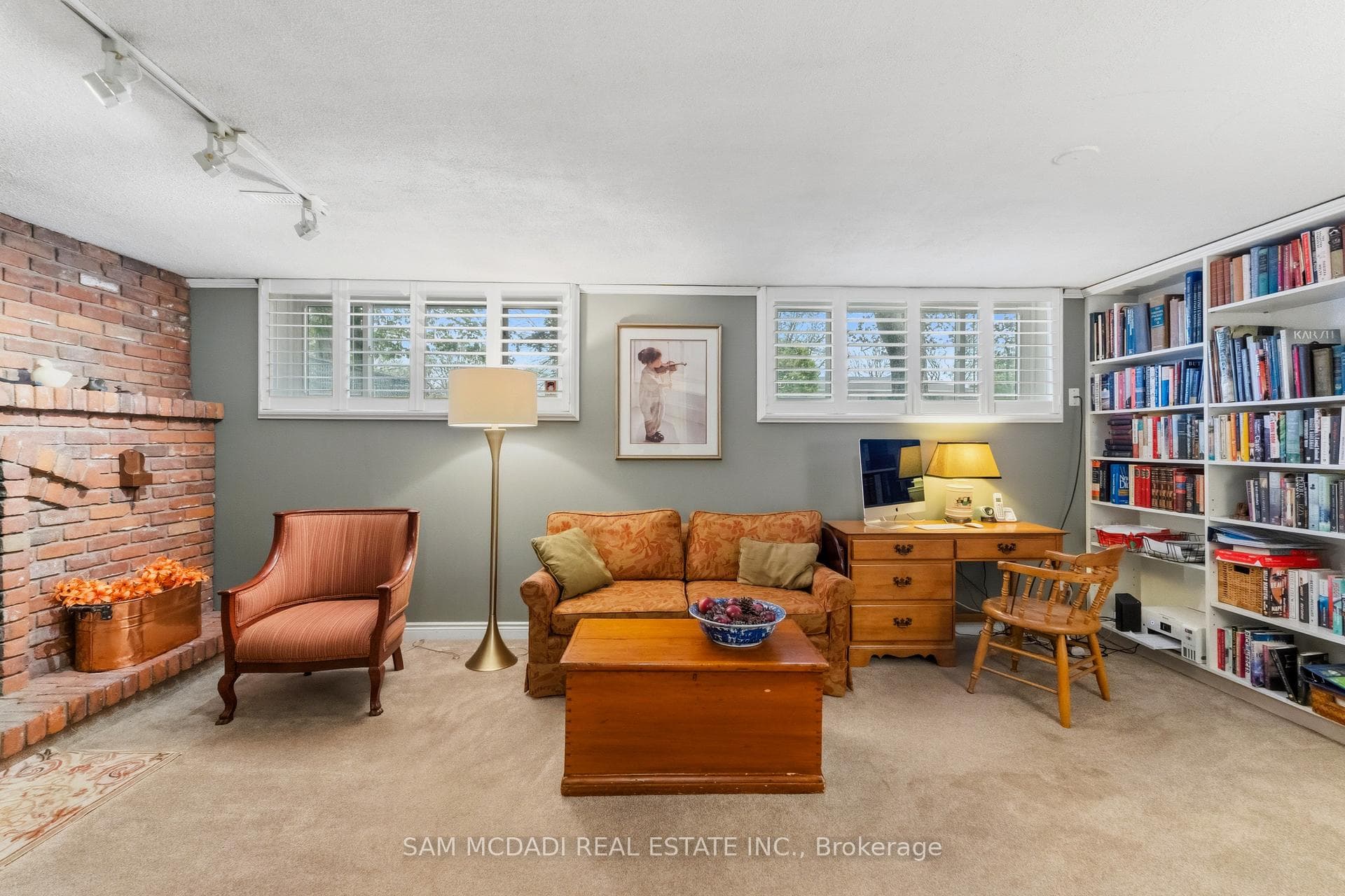 1477 Agnew Road photo 23