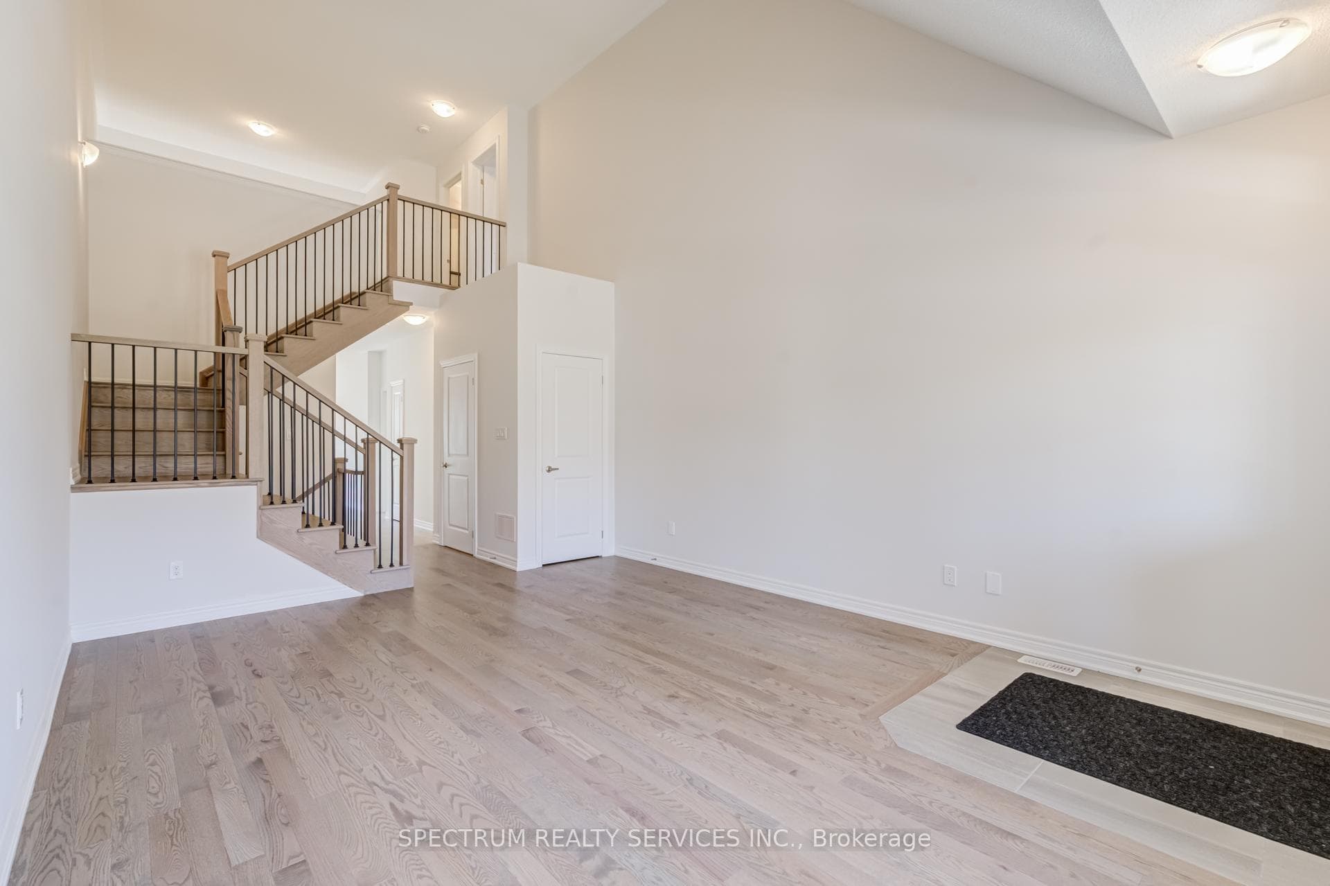 77 Muzzo Drive photo 9