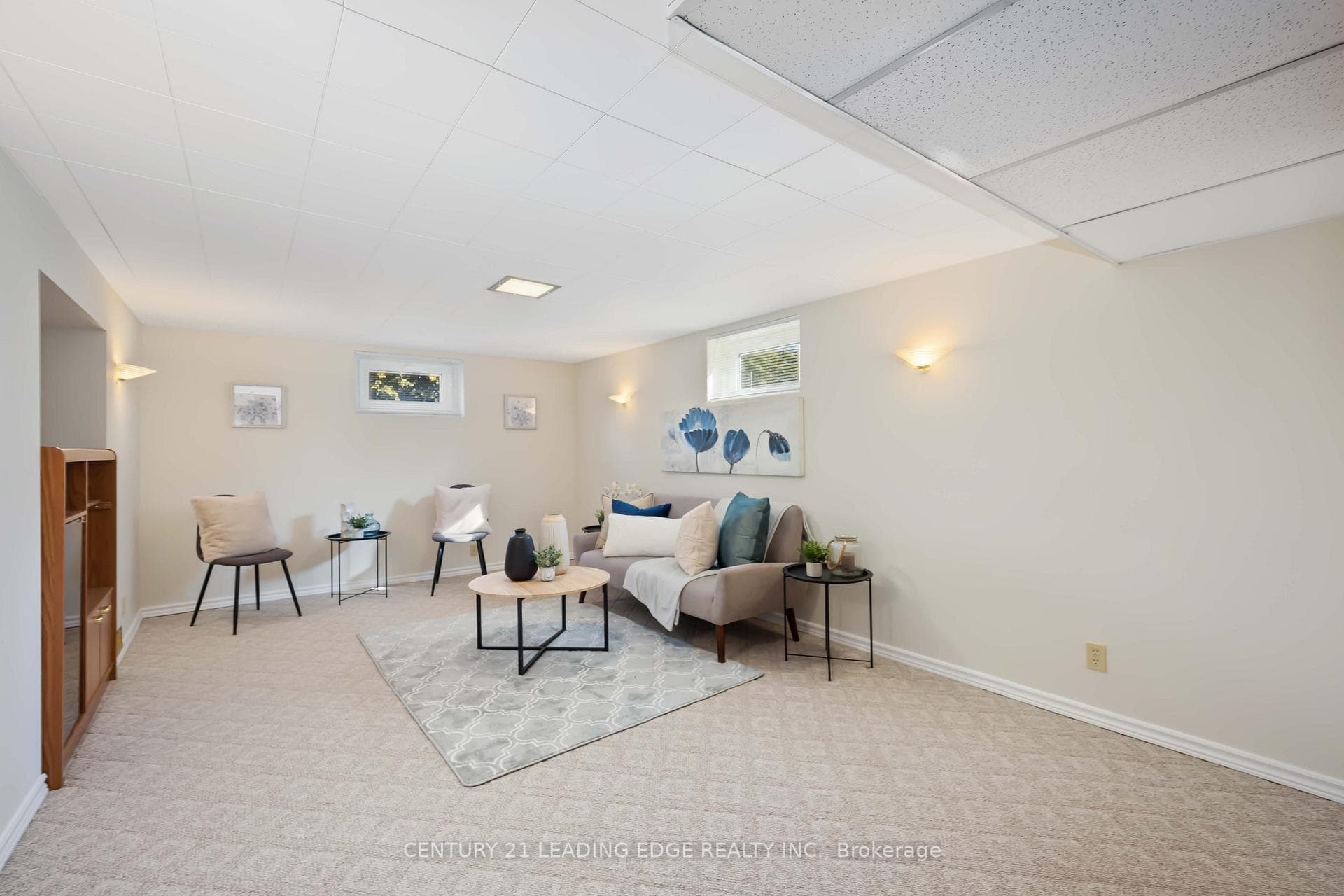 17 Lynwood Avenue photo 9