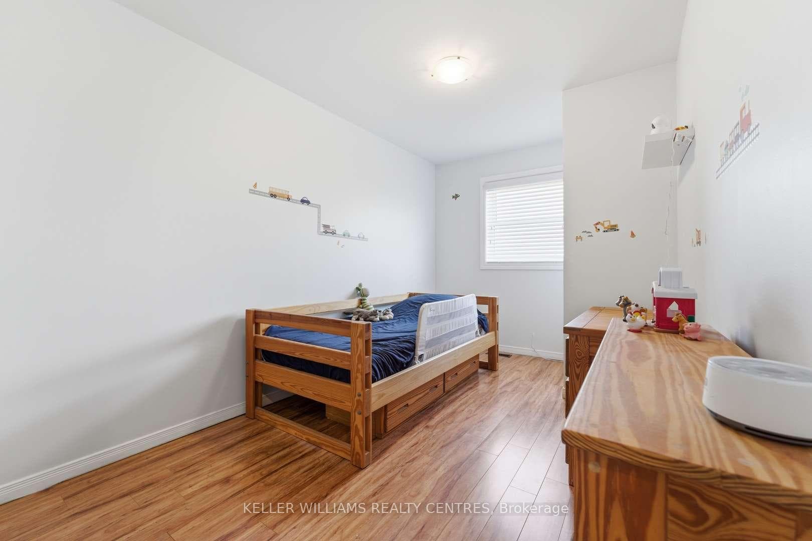 22 Ross Linton Drive photo 13