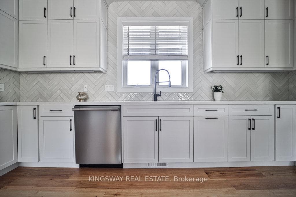 651 Dudley Road photo 22