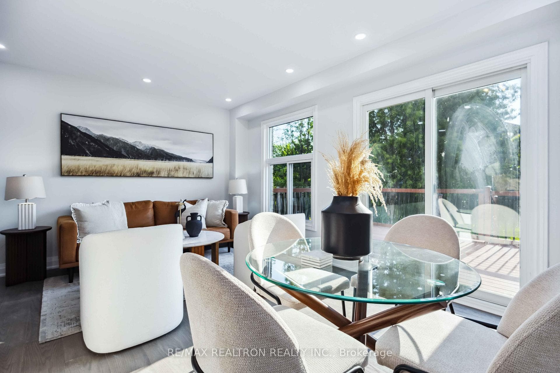 63 Shepmore Terrace photo 18