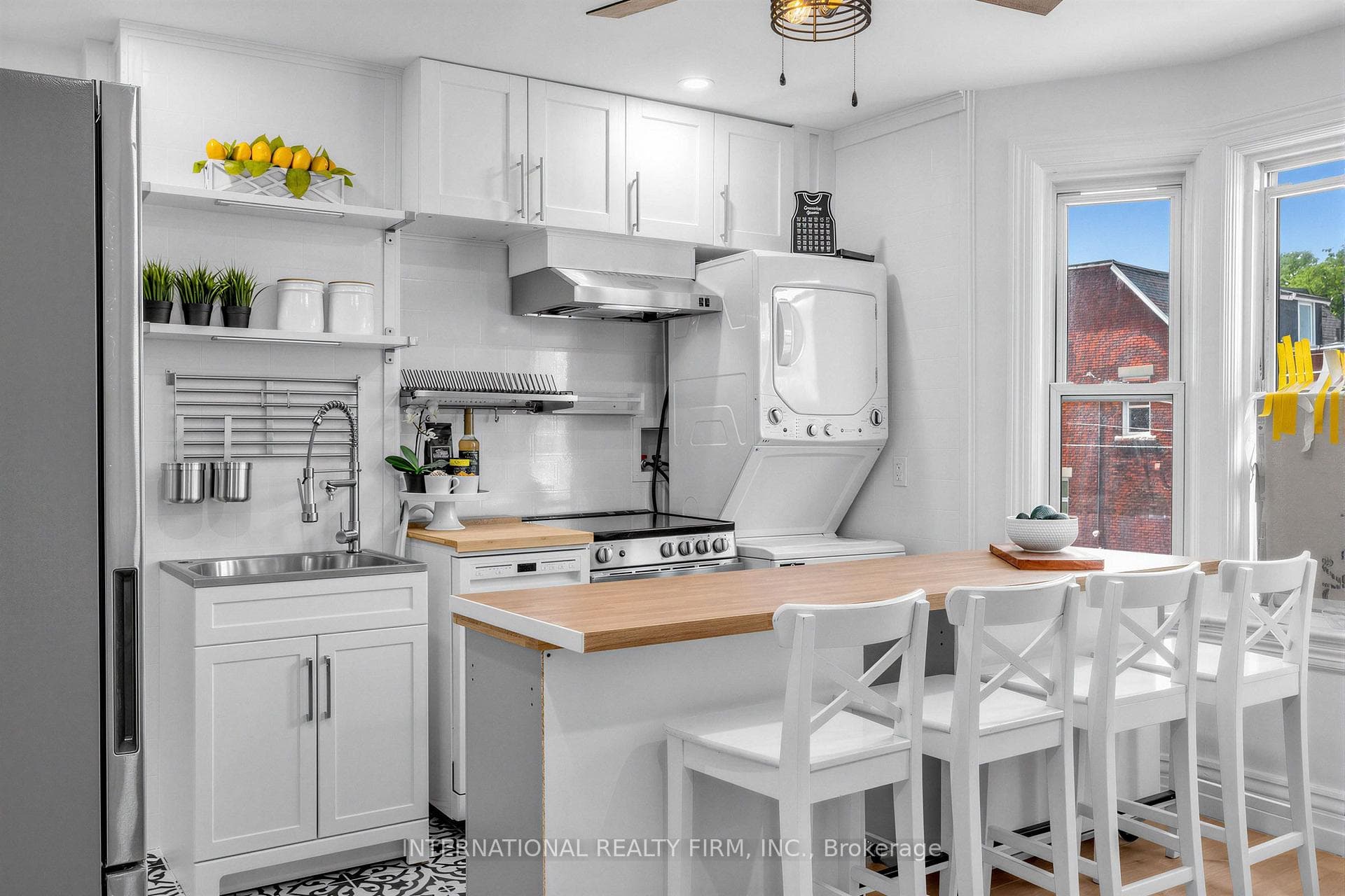 793 Dufferin Street Unit Upper photo 14
