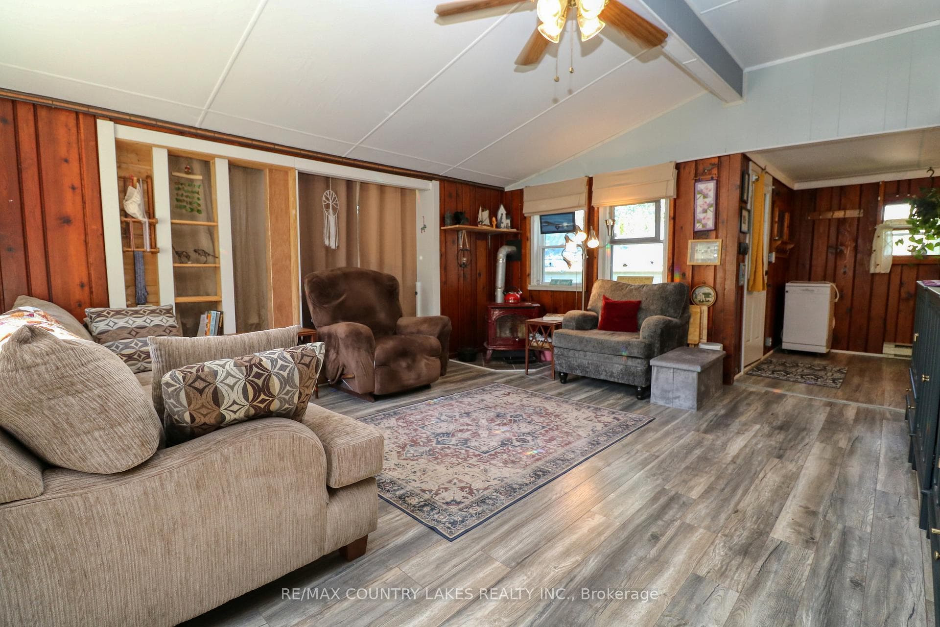 1355 Canal Road photo 10