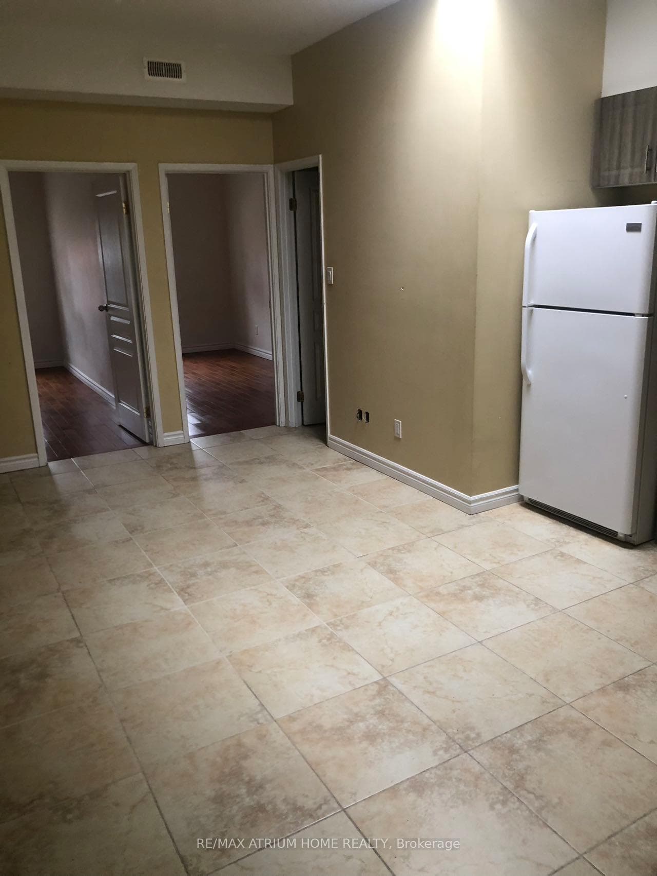 428 Spadina Avenue Unit 301 photo 2