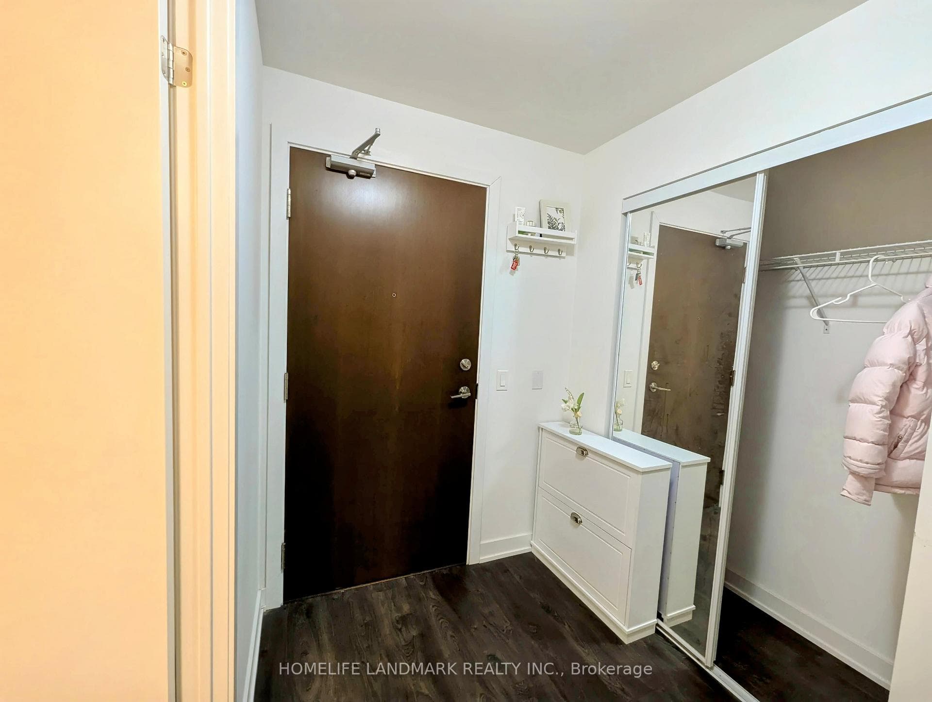 38 Iannuzzi Street Unit 1502 photo 7